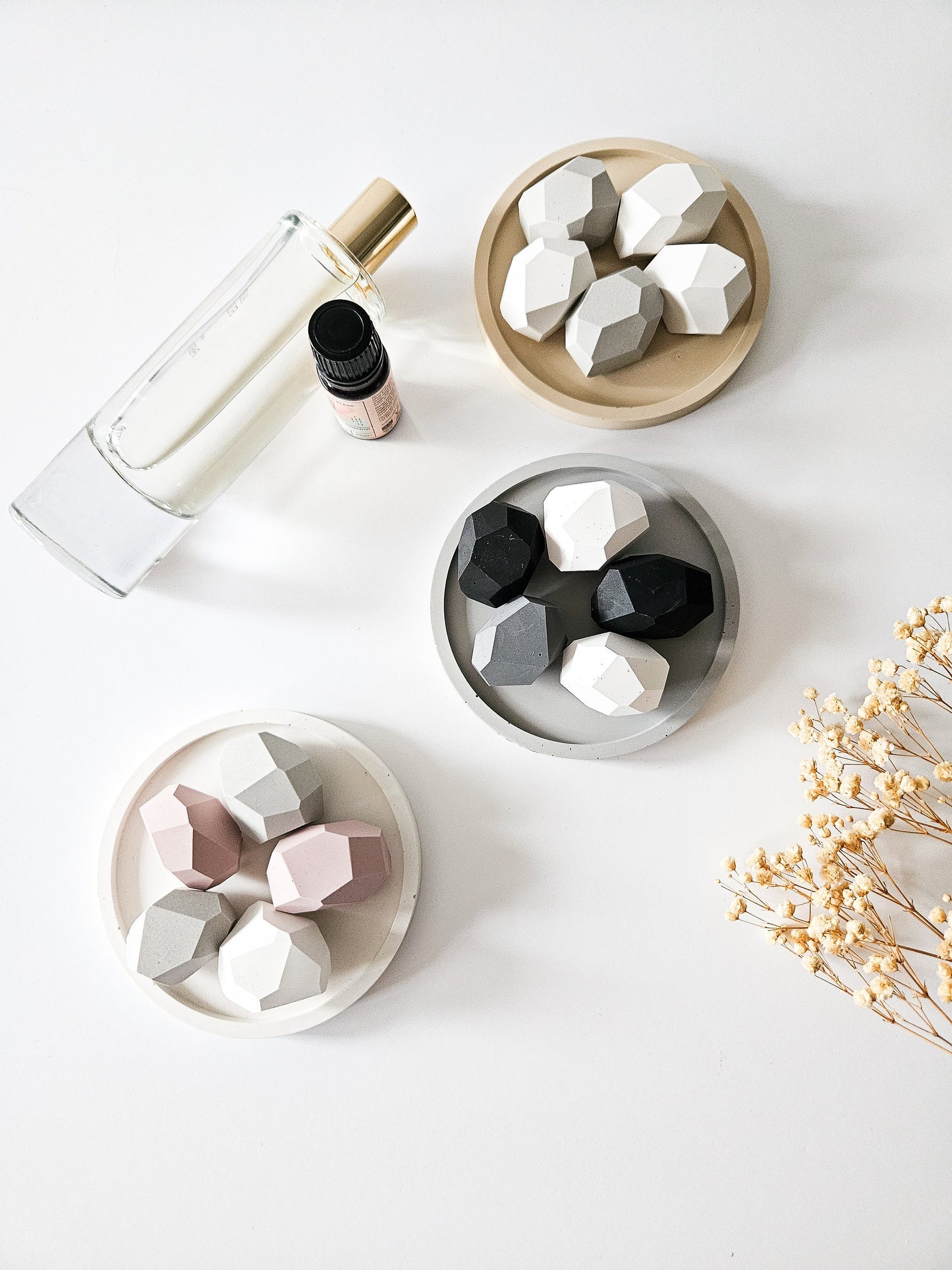 Geometric Stones Essential Oil Diffuser Set