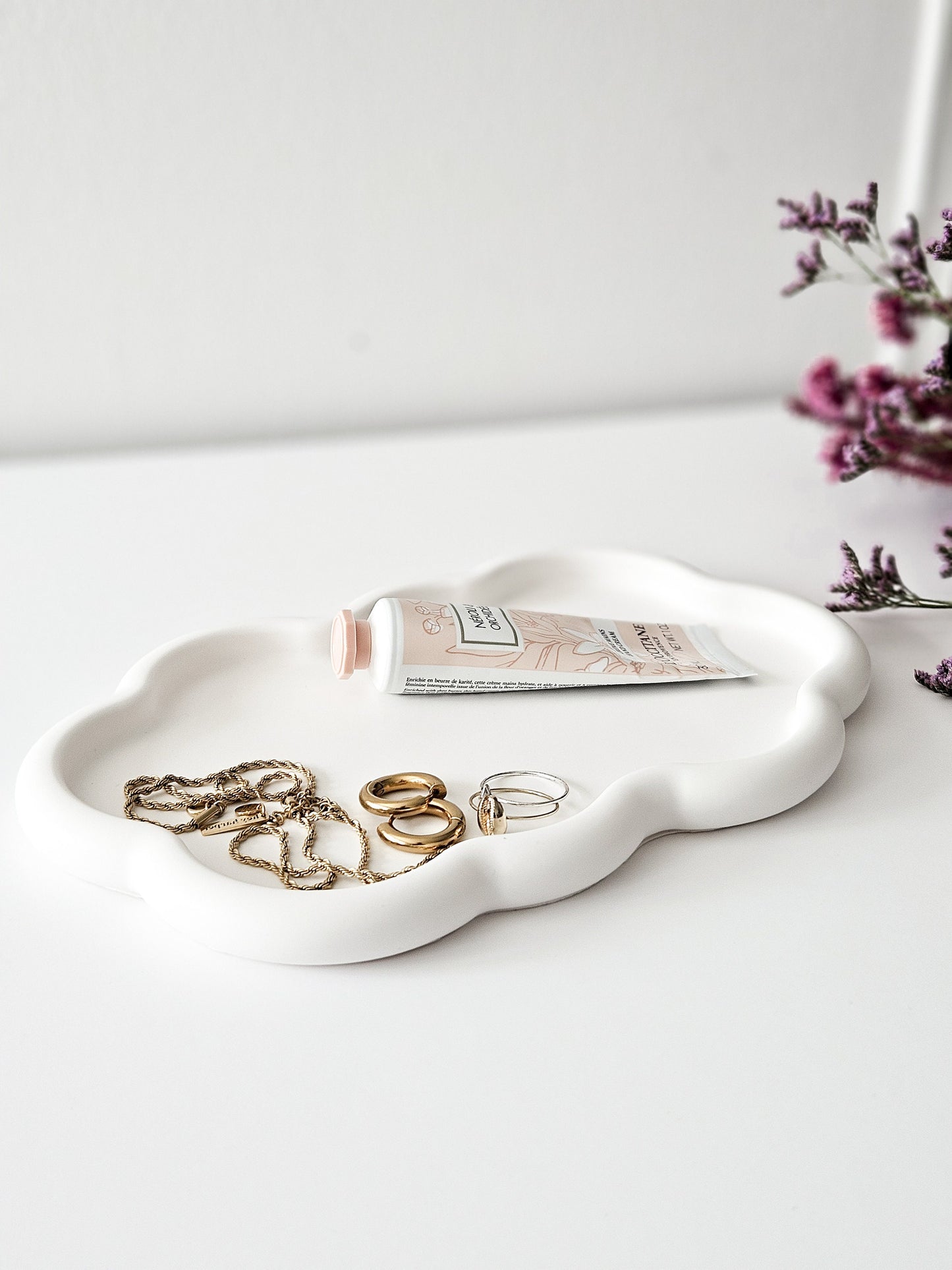 Irregular Oval Cloudy Stone Tray