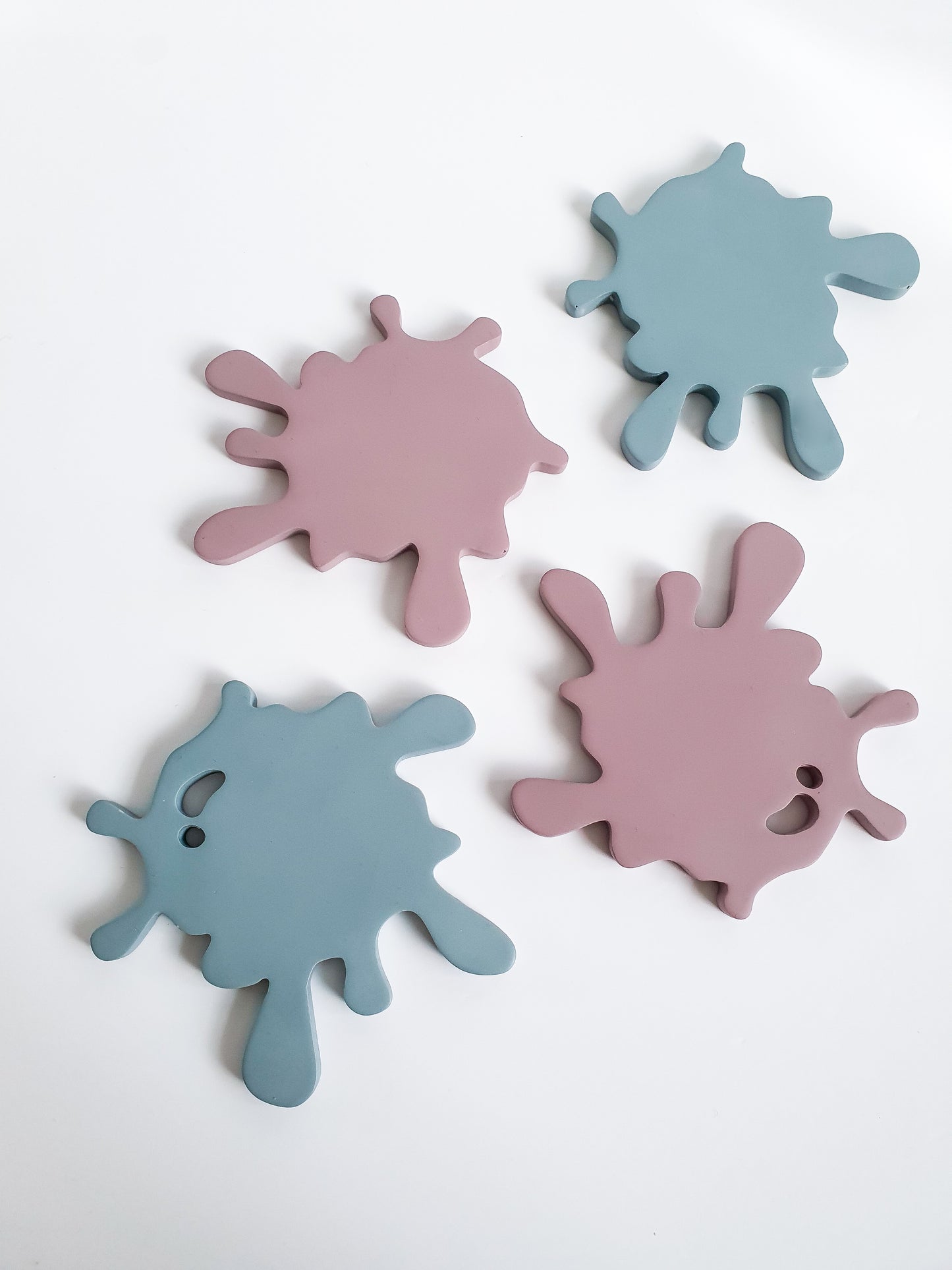 Splash-Shaped Coasters Set