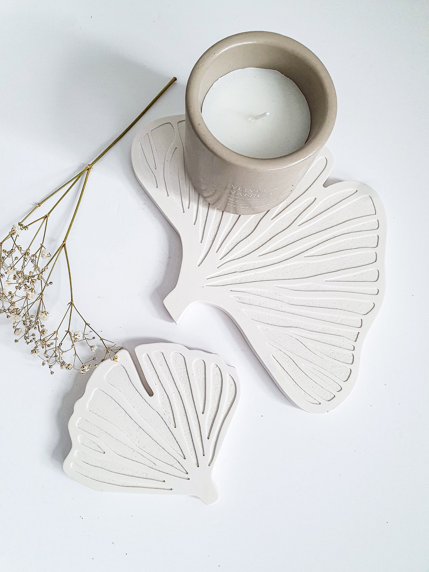 YESOstudio Ginkgo Biloba Leaf-Shaped Display Tray