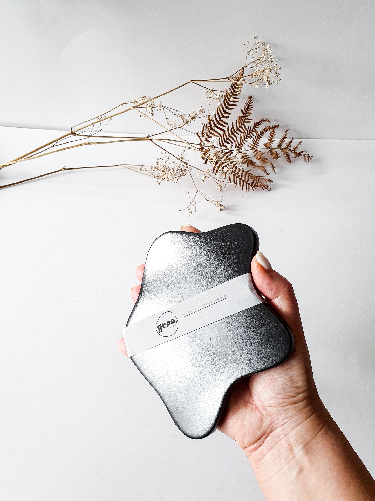 Irregular Puddle-Shaped Drink Coasters
