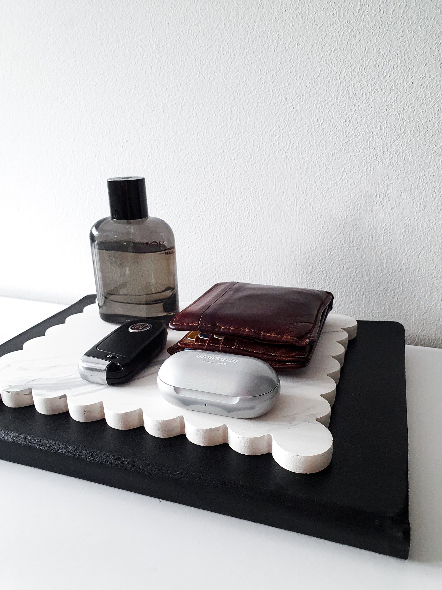 YESOstudio Minimalist Scallop Rectangular Catch All Tray