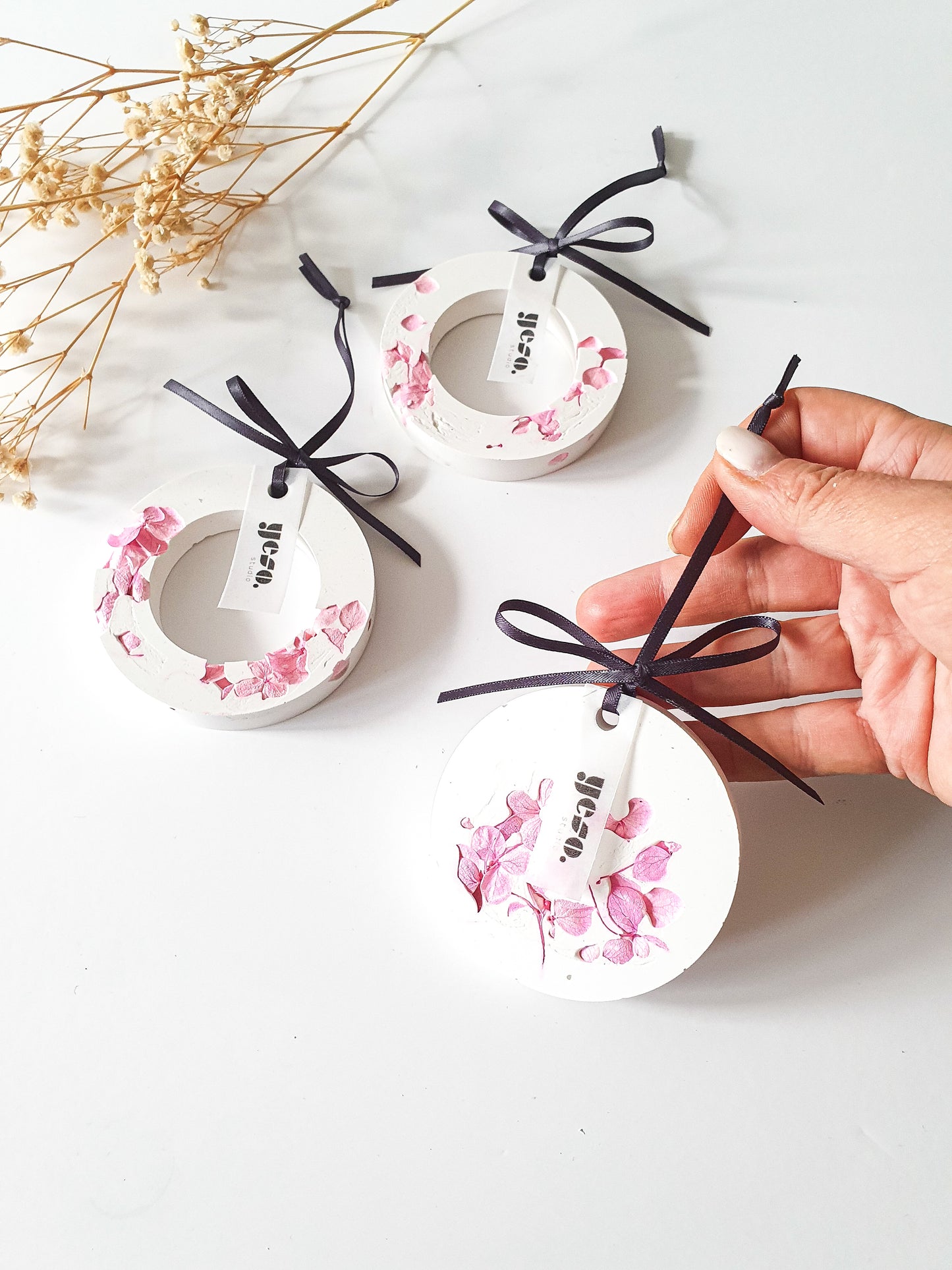 Round Aroma Tag Diffusers