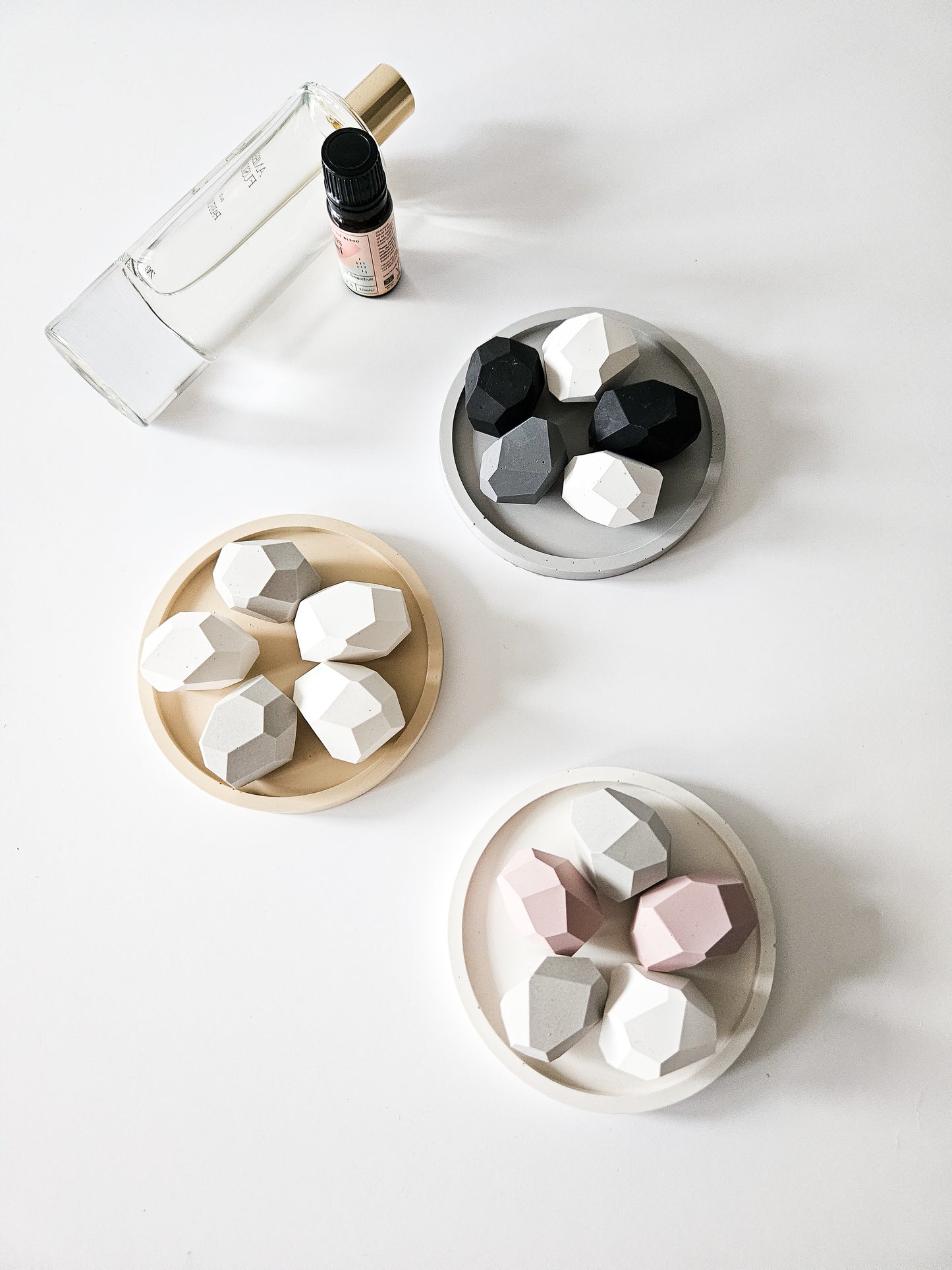 Geometric Stones Essential Oil Diffuser Set