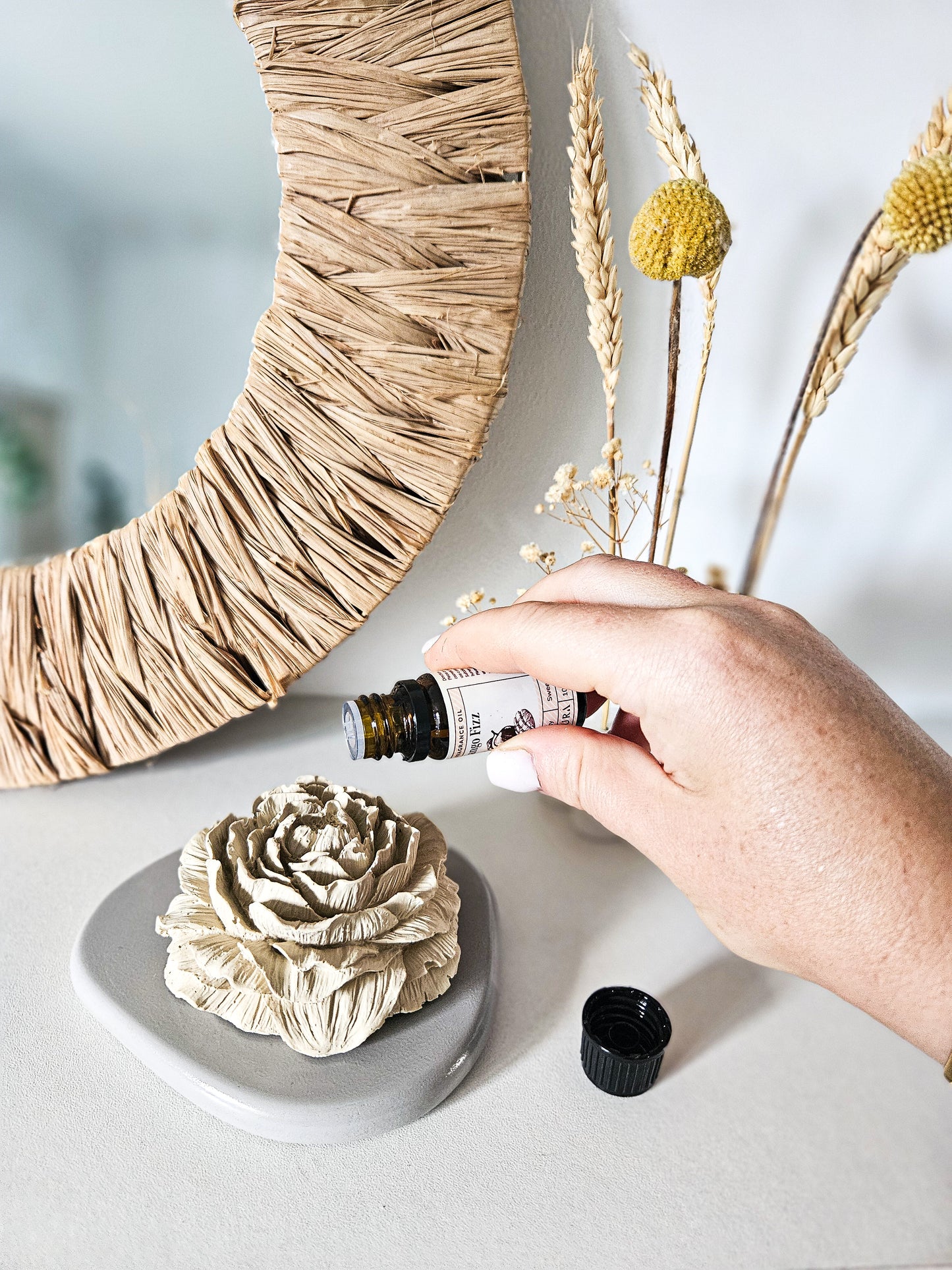 YESOstudio Peony Diffuser – Elegant and Practical Mothers Day Gift