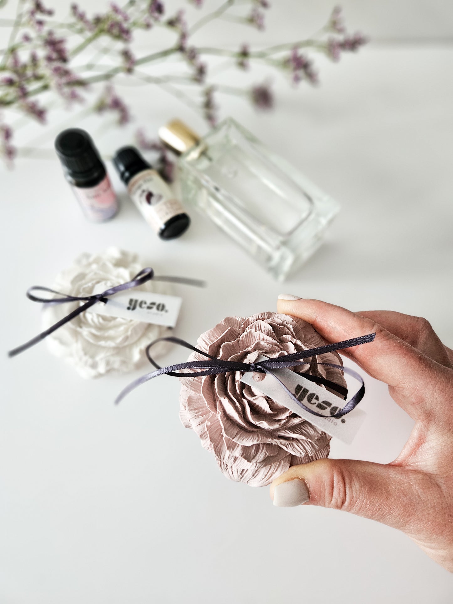 YESOstudio Peony Stone Diffuser – Handmade Essential Oil Diffuser