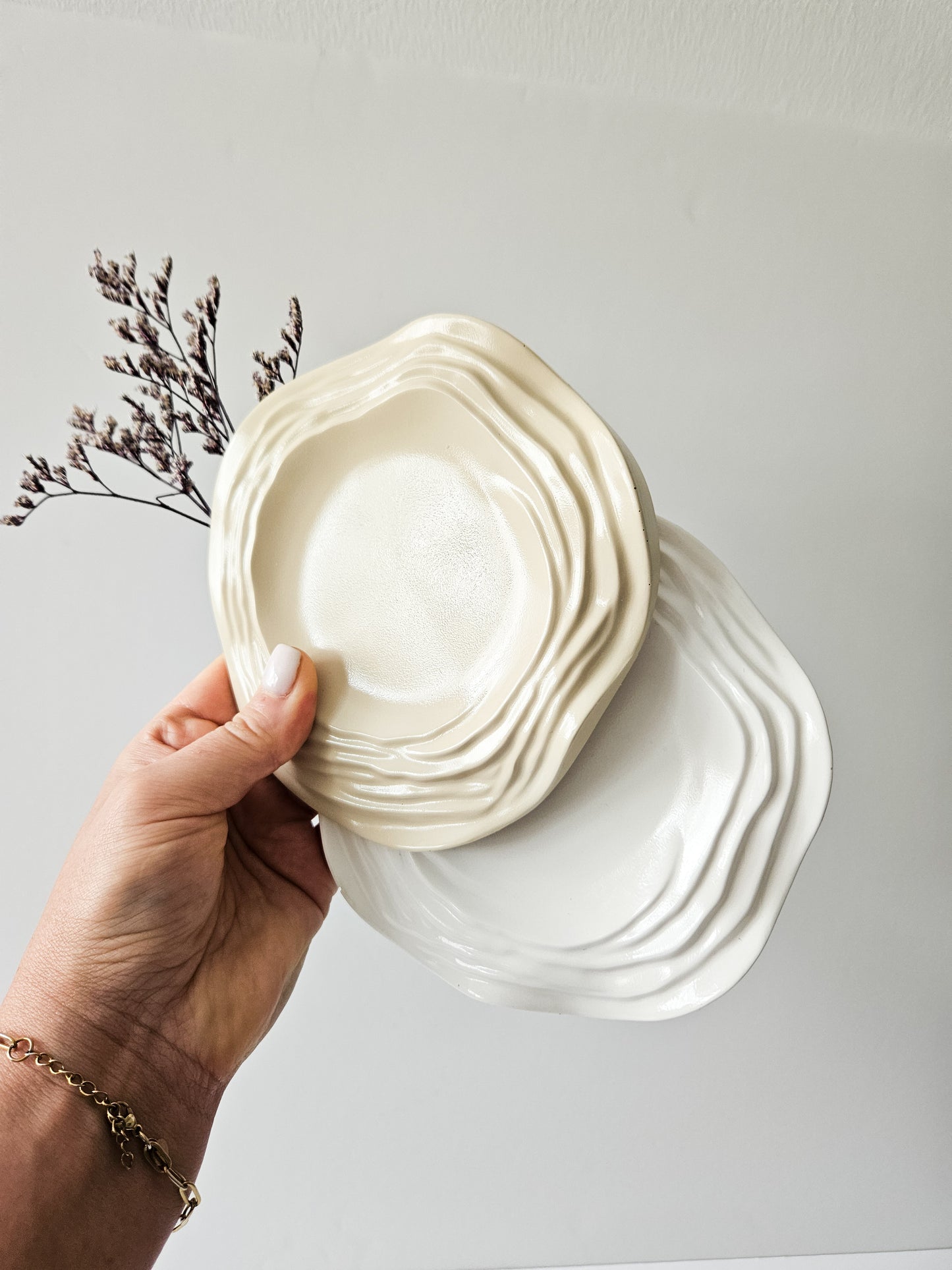 YESOstudio Wavy Stone Coasters Set