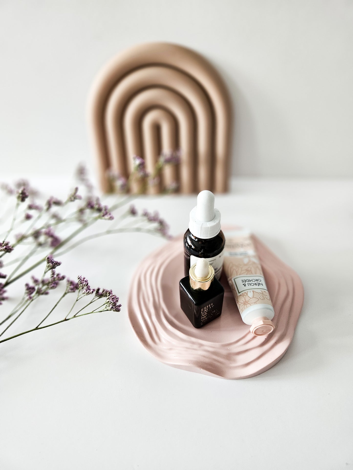 YESOstudio Wavy Organising Tray