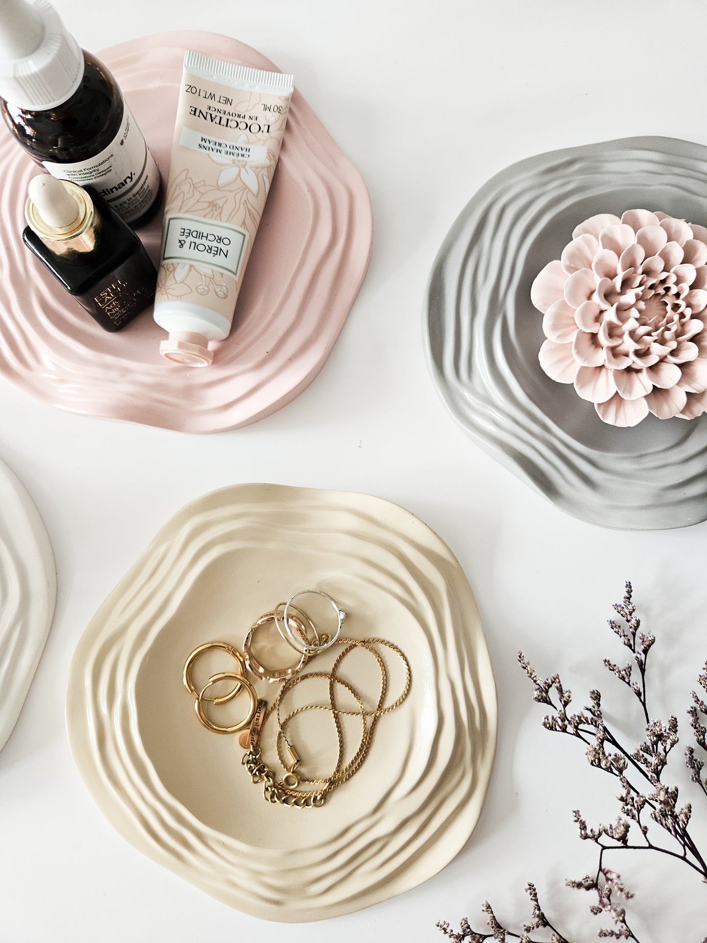 YESOstudio Wavy Catch All Trays