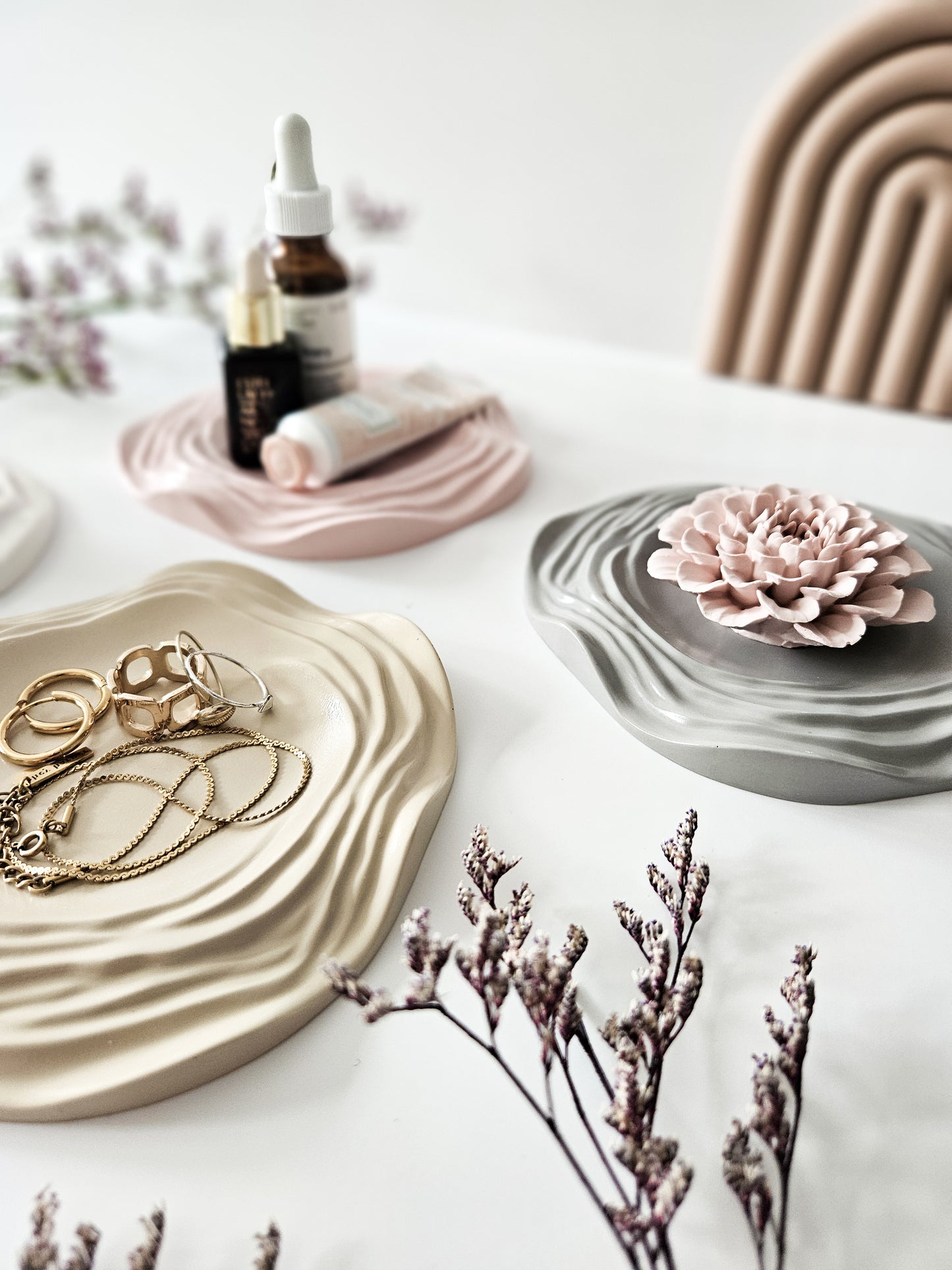 YESOstudio Wavy Stone Coasters Set