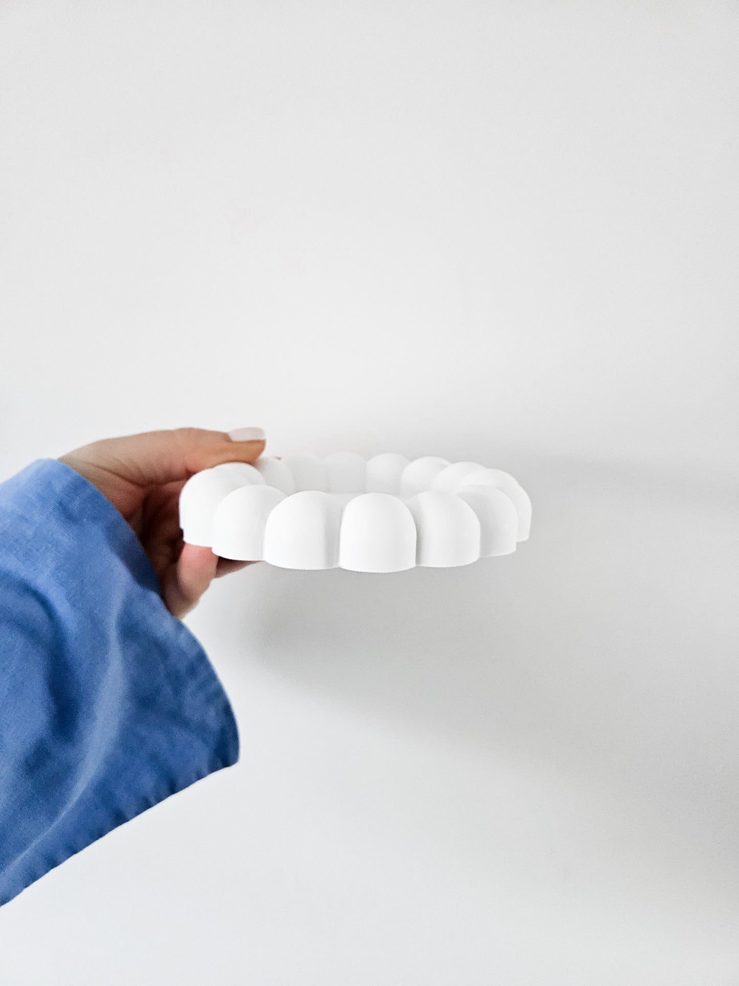 YESOstudio Chunky Round Bubble Trinket Tray