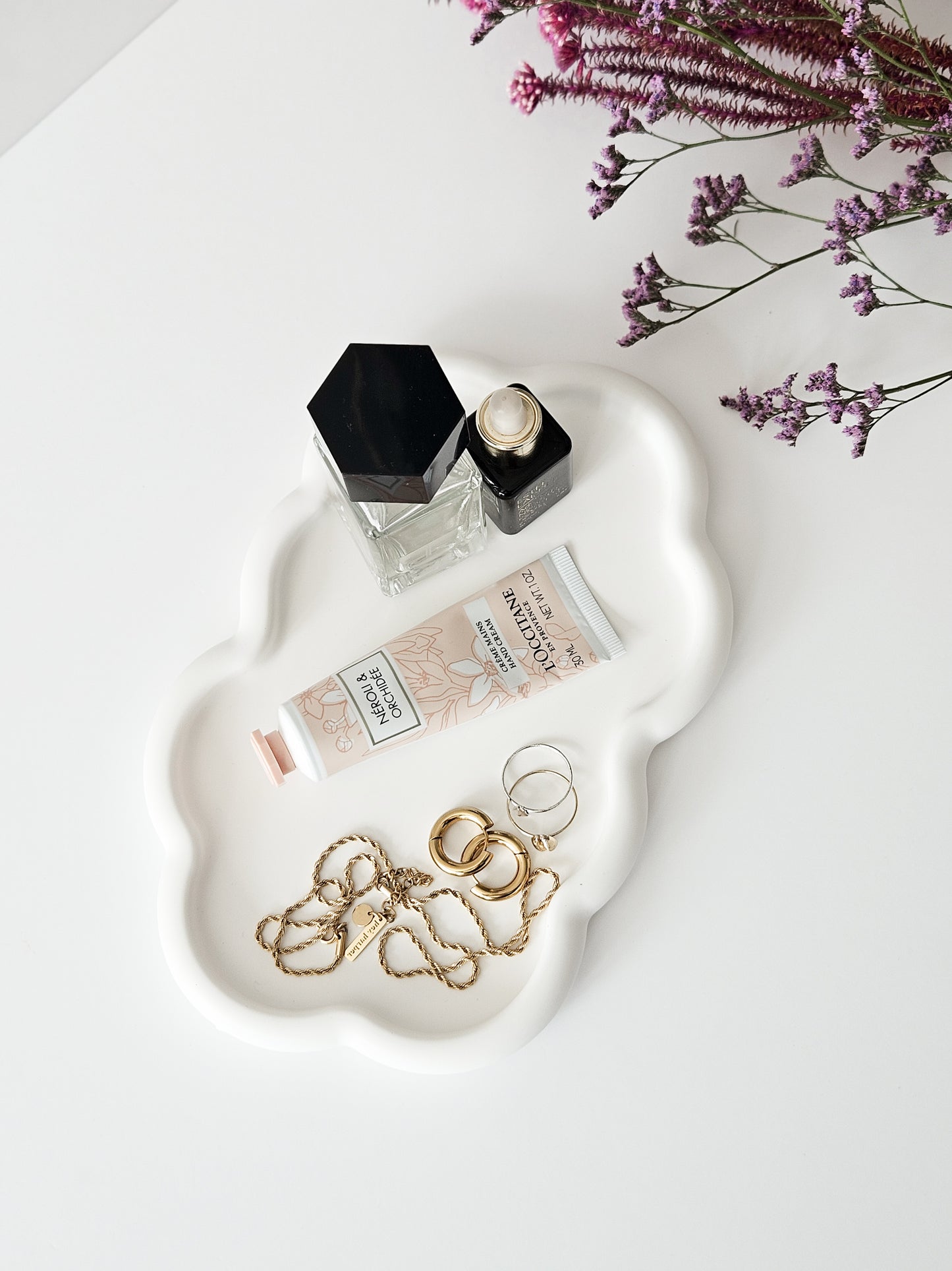 Irregular Oval Cloudy Stone Tray
