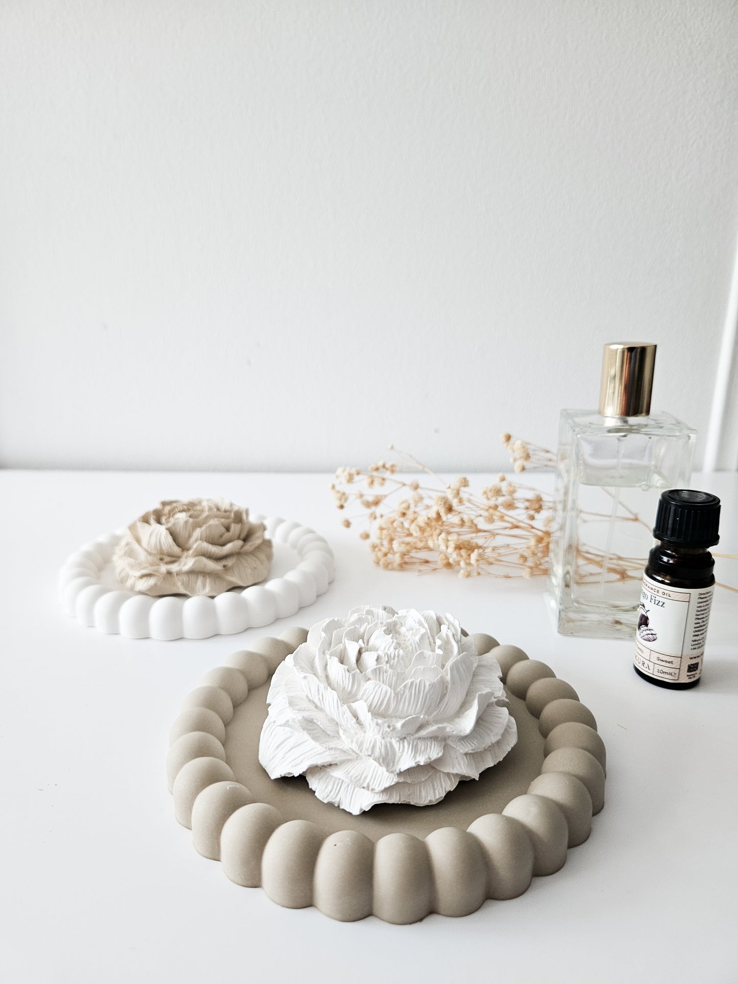 Peony Essential Oil Diffuser and Bubble Coaster Set