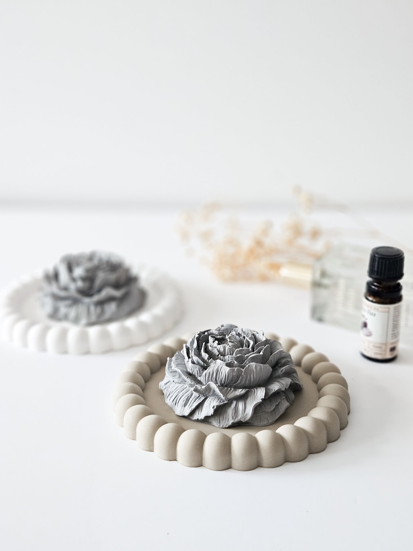 Peony Essential Oil Diffuser and Bubble Coaster Set
