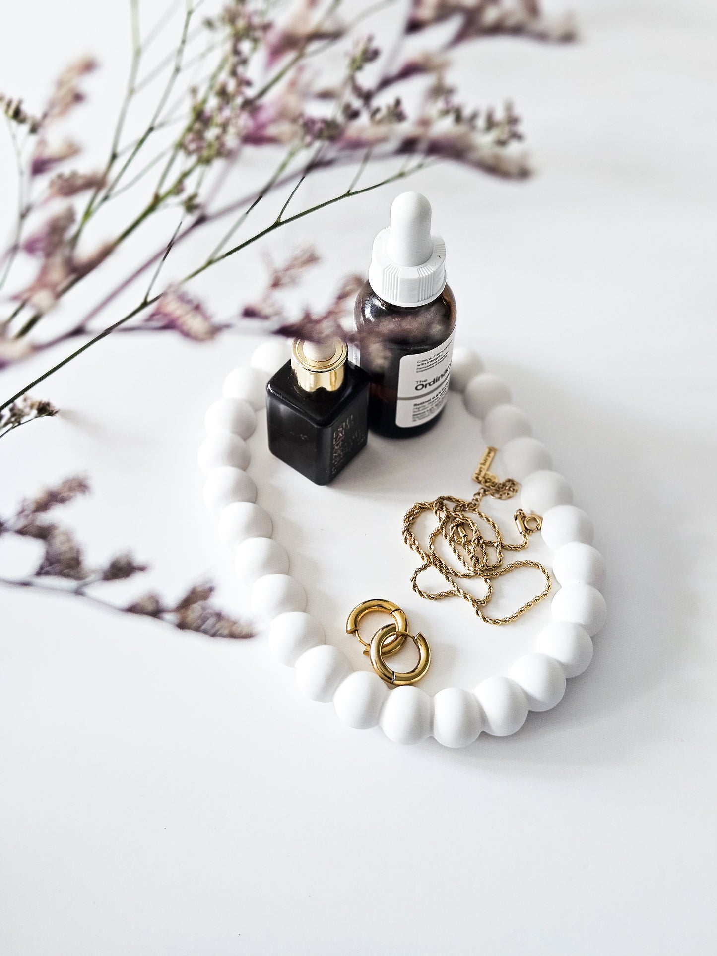 YESOstudio Oval Bubble Stone Display Tray