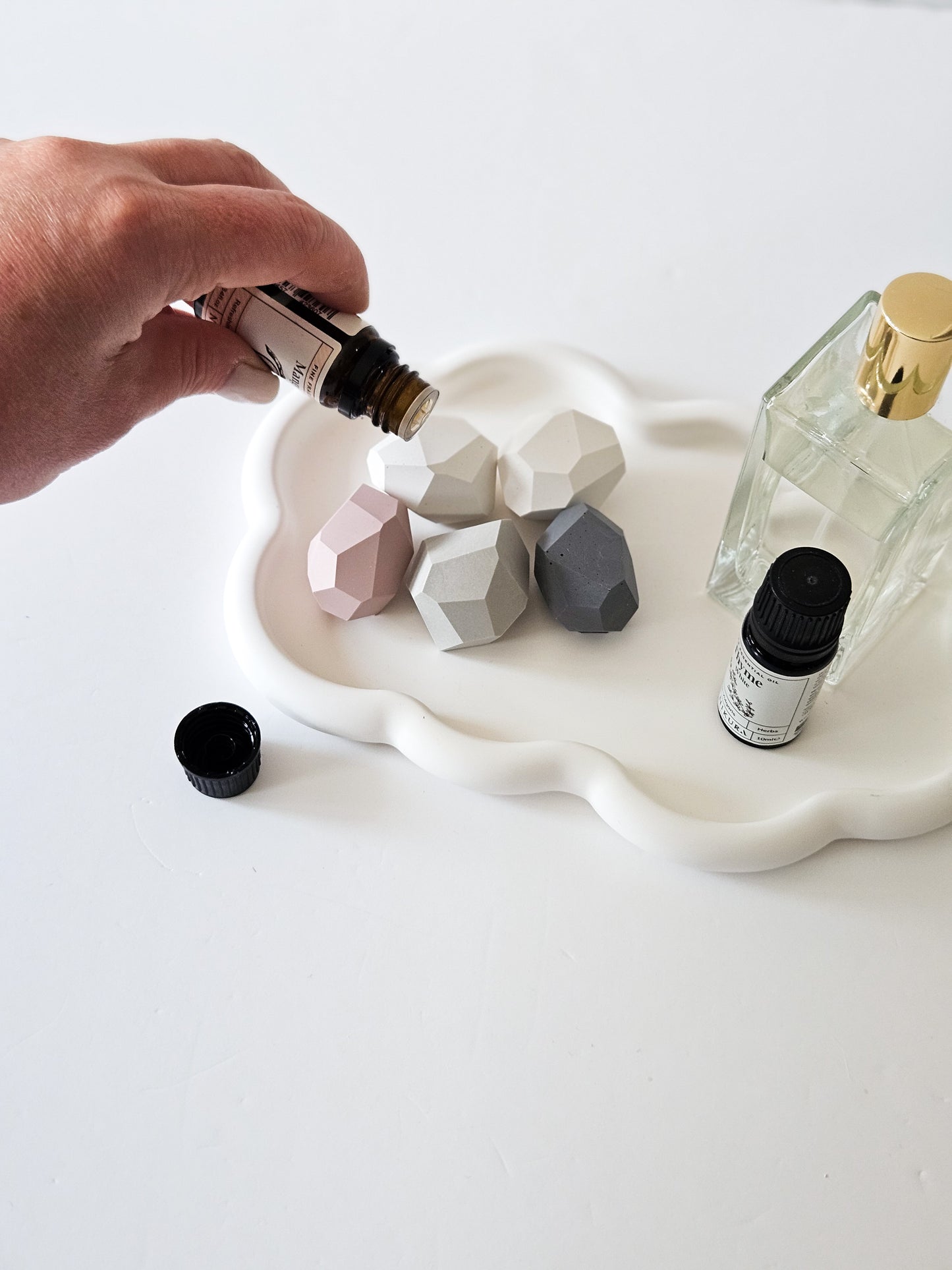 Geometric Stones Essential Oil Diffuser