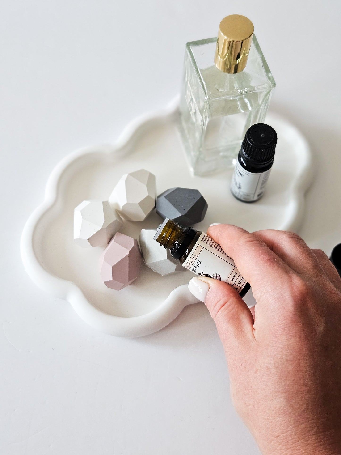 Geometric Stones Essential Oil Diffuser