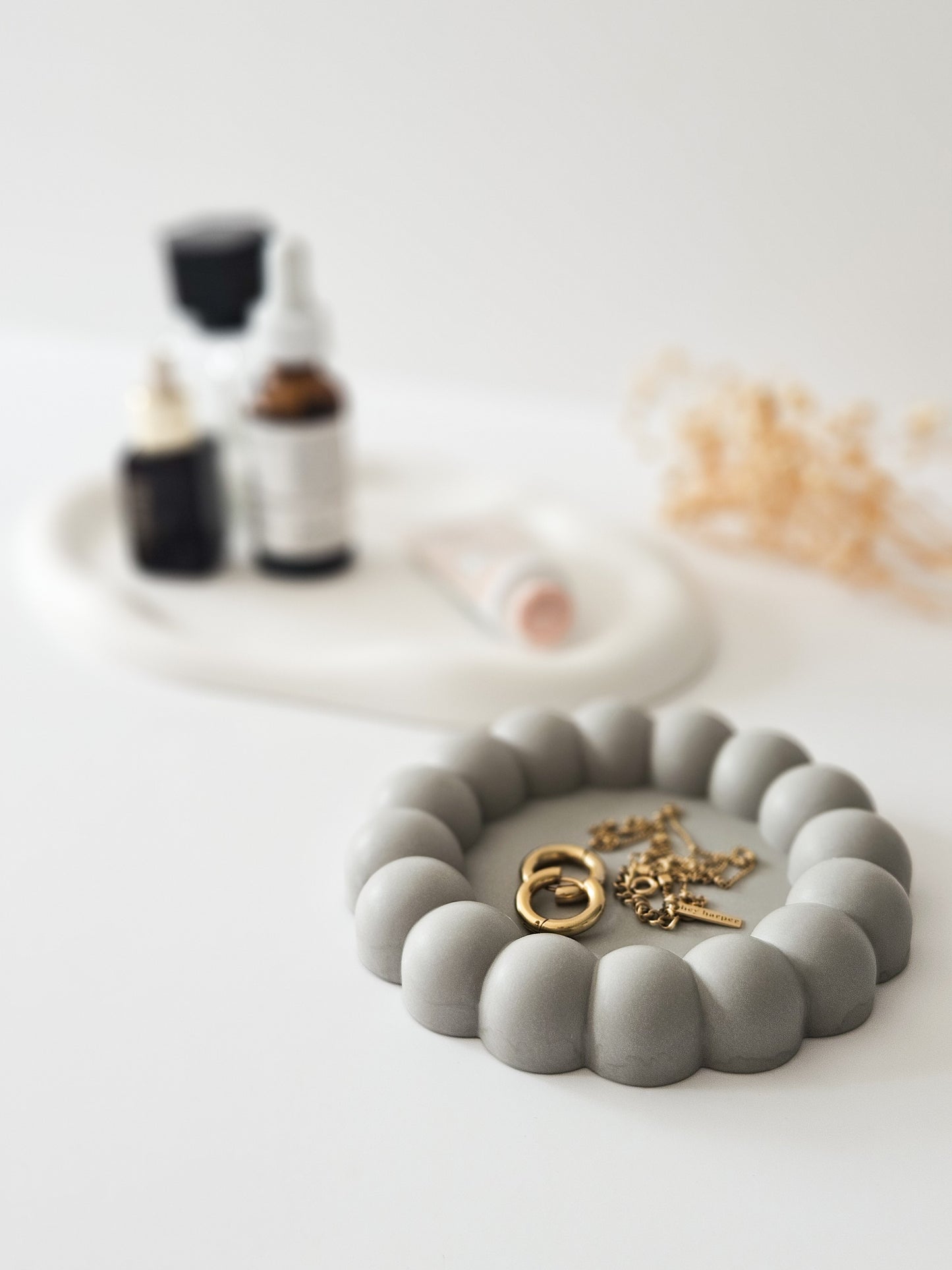 YESOstudio Chunky Round Bubble Trinket Tray