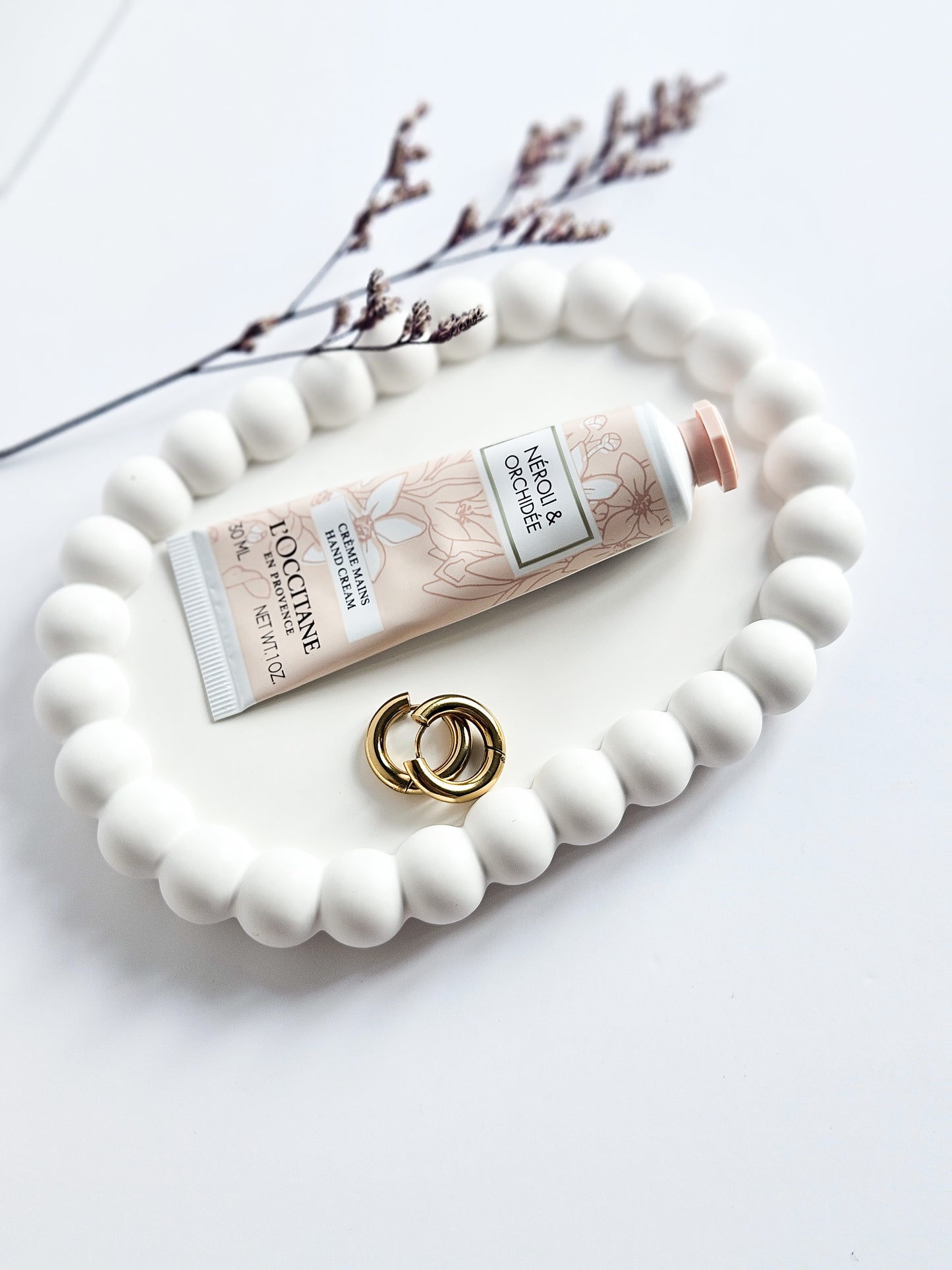 YESOstudio Oval Bubble Jewellery Display Stone Tray