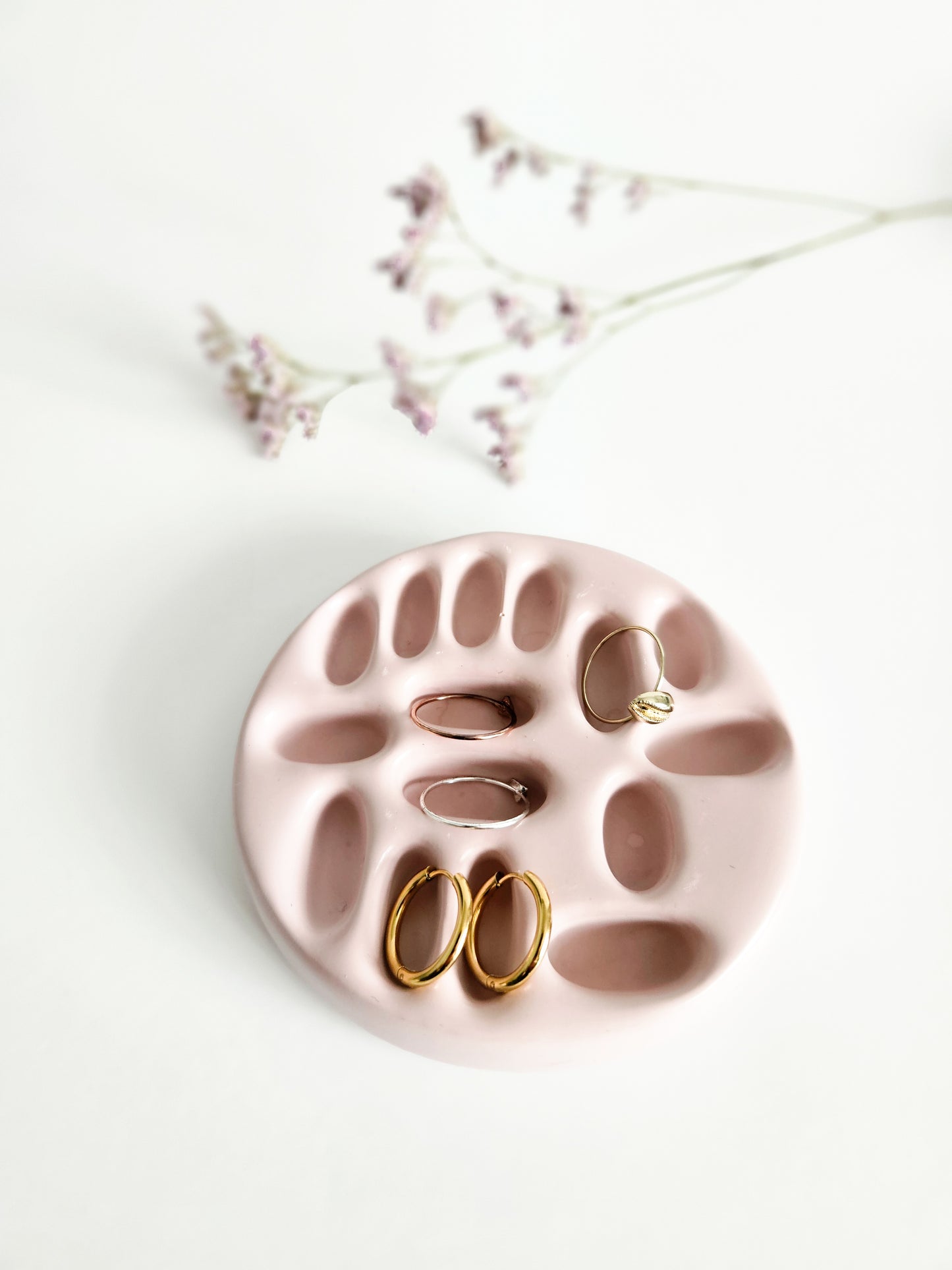 YESOstudio Minimalist Round Pink Stone Rings Dish