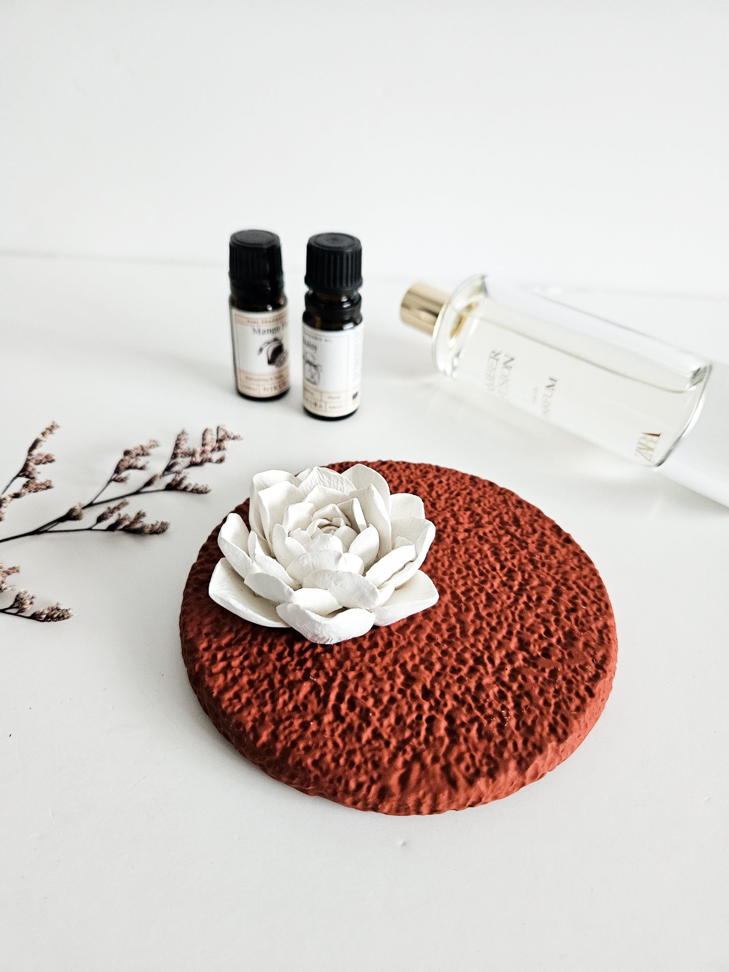 Lotus Diffuser and Textured Coaster Set