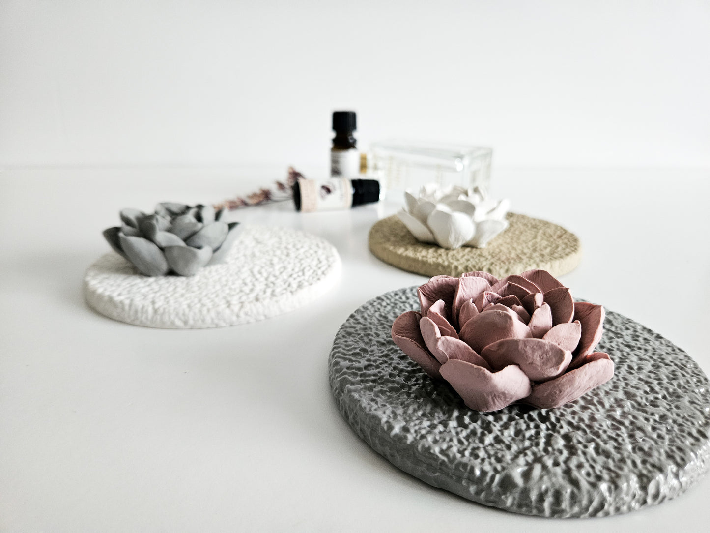 Lotus Diffuser and Textured Coaster Set