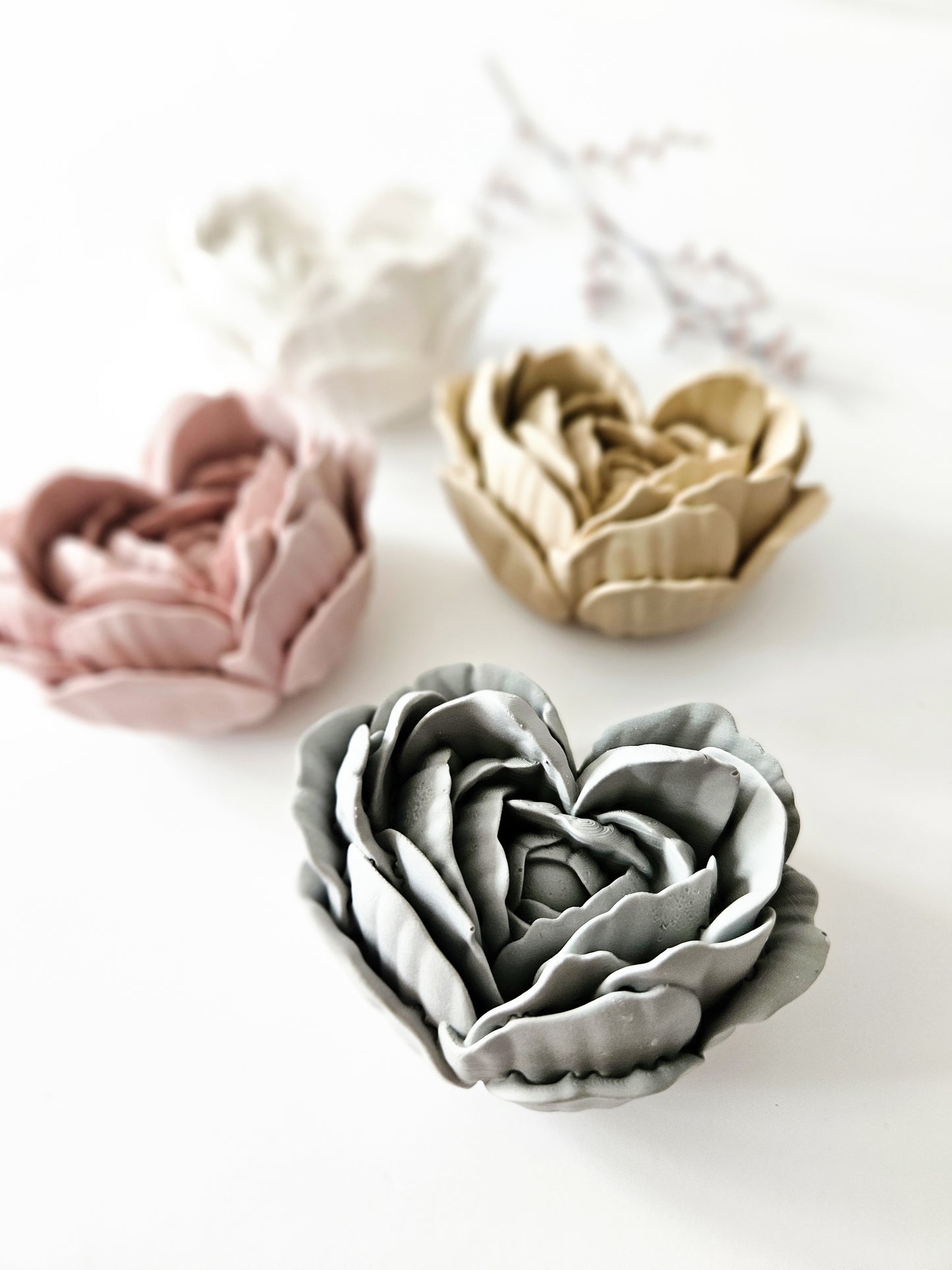 Heart-Shaped Flower Essential Oil Diffuser