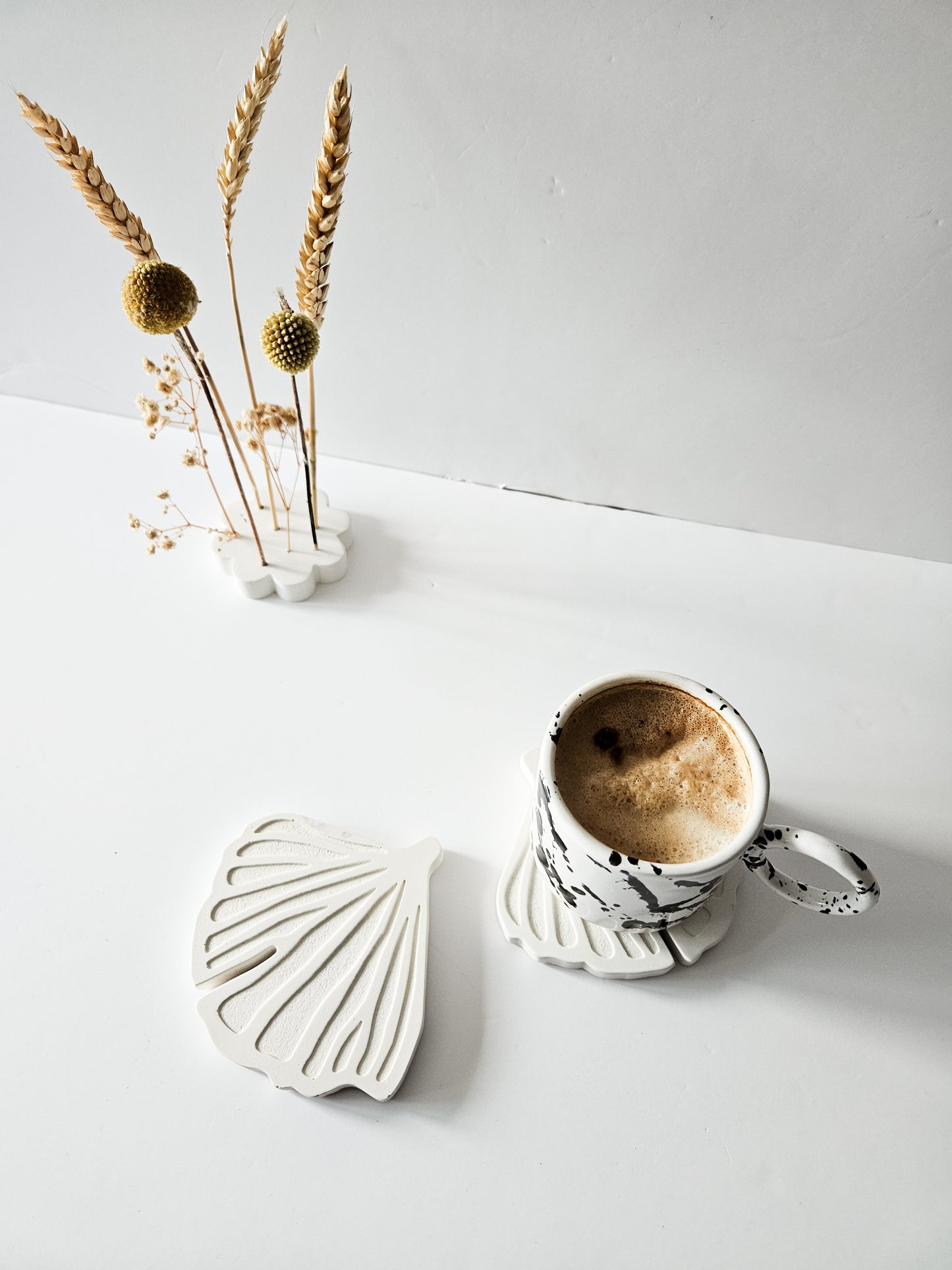 YESOstudio Ginkgo Biloba Leaf-Shaped Coasters