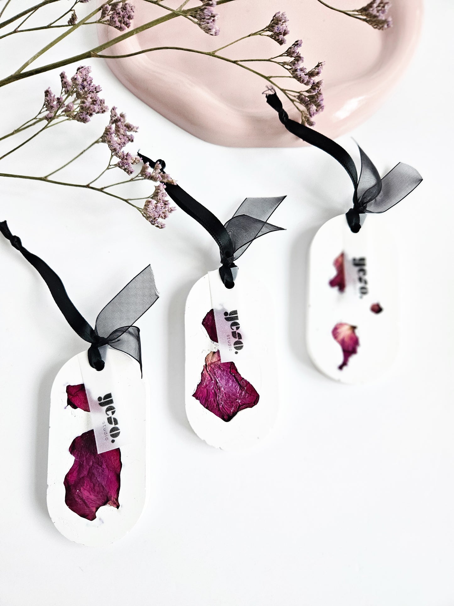 Rose Petals Aroma Stone Tag Diffusers