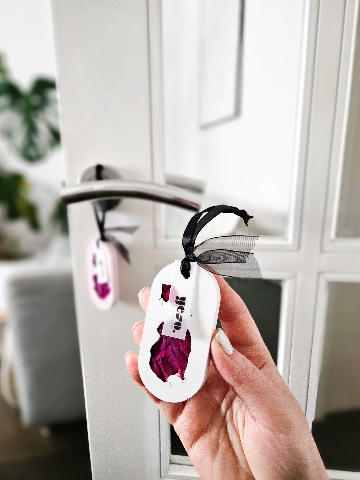 Rose Petals Aroma Stone Tag Diffusers