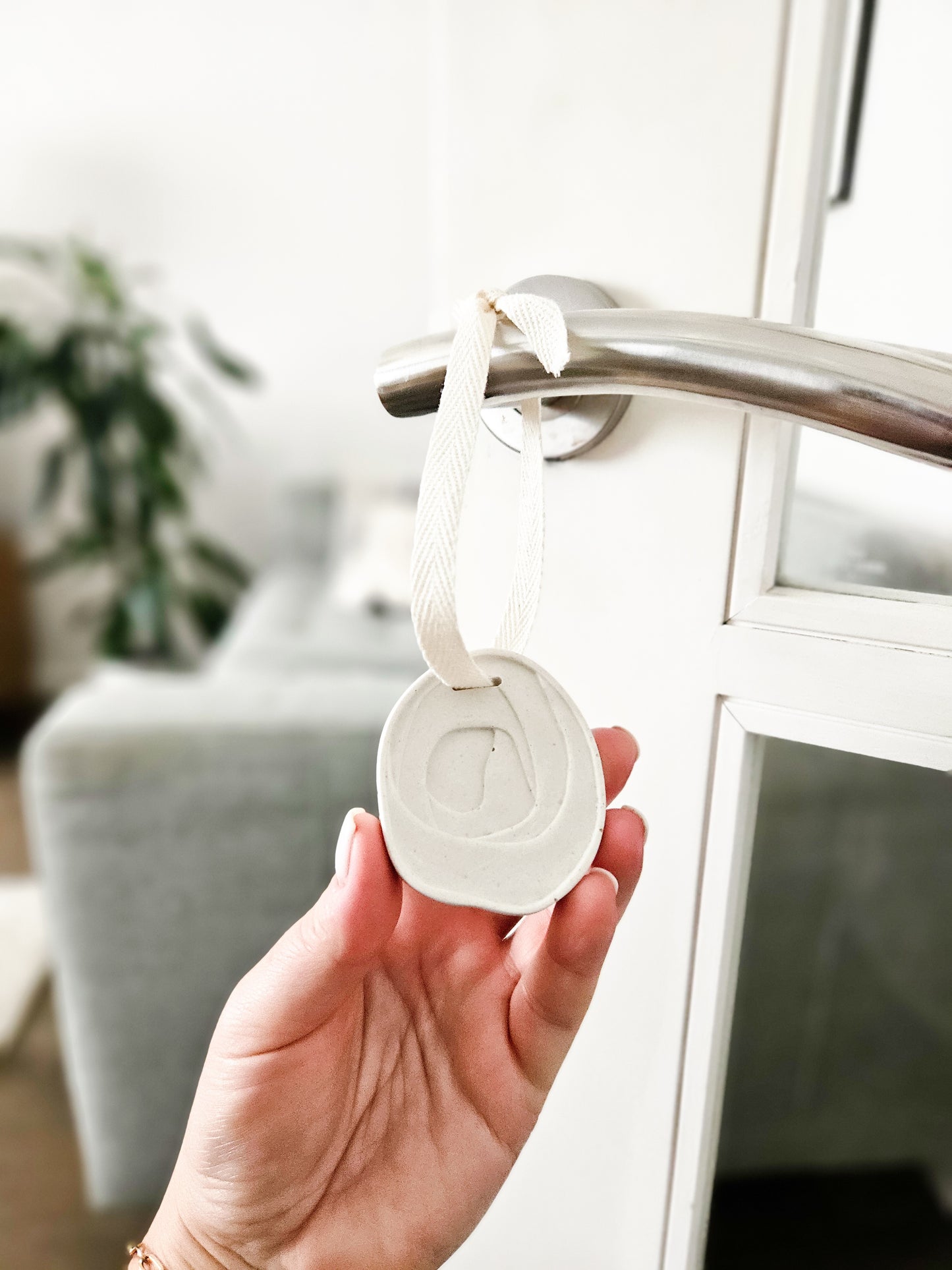 Swirl Aroma Stone Tag