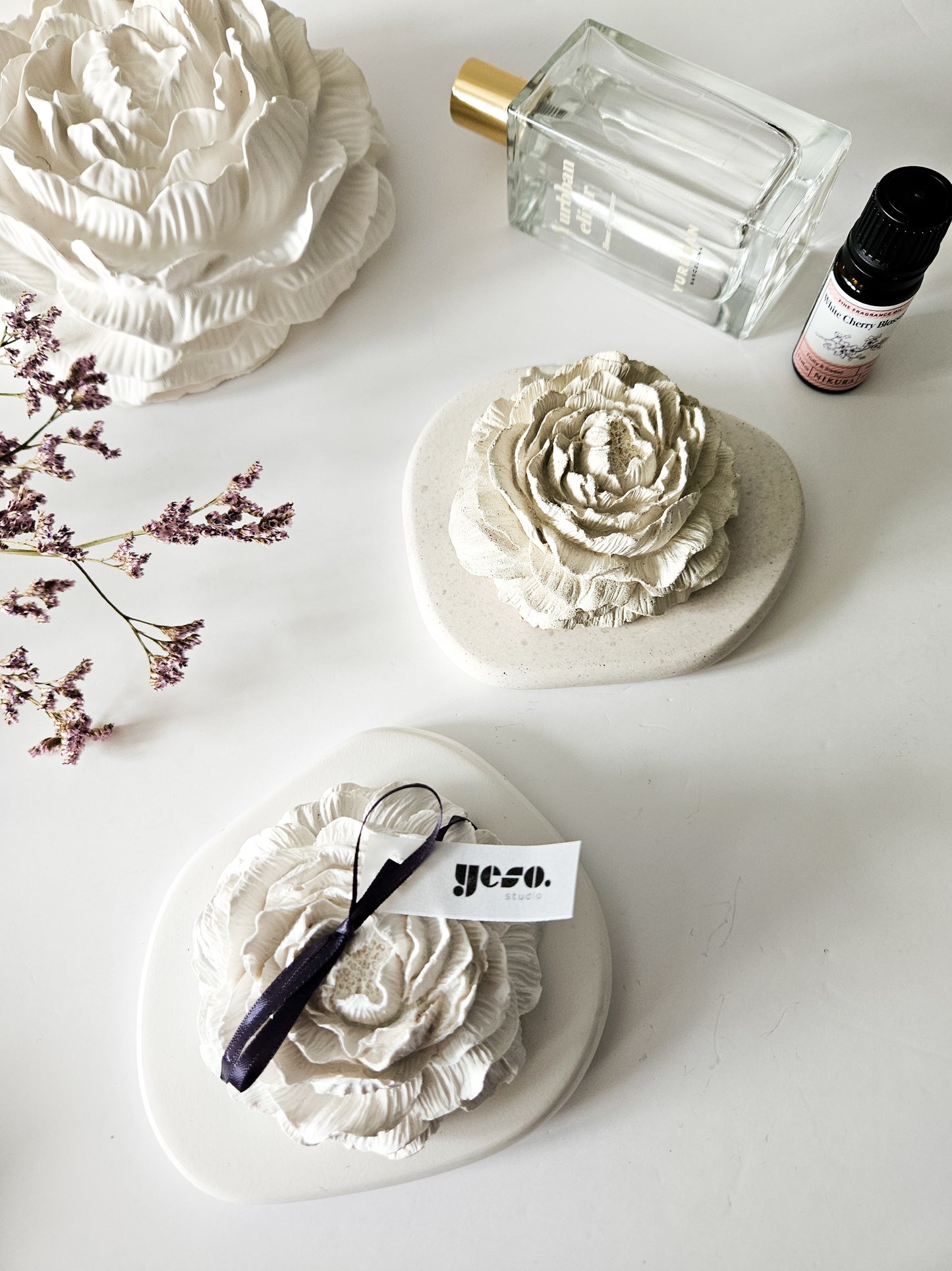 Peony Diffuser and Pebble Coaster Set