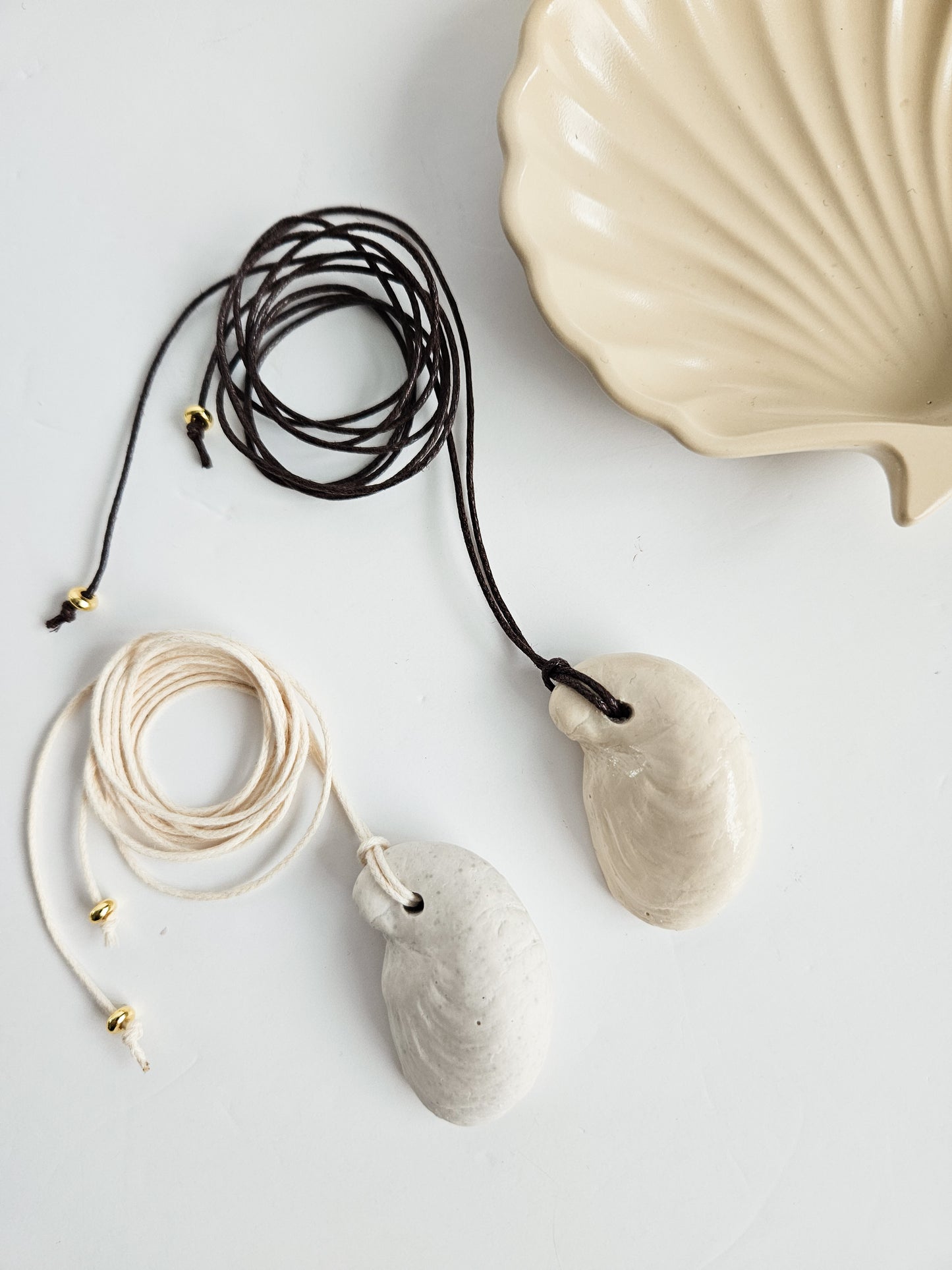 Seashell Necklace - Oyster