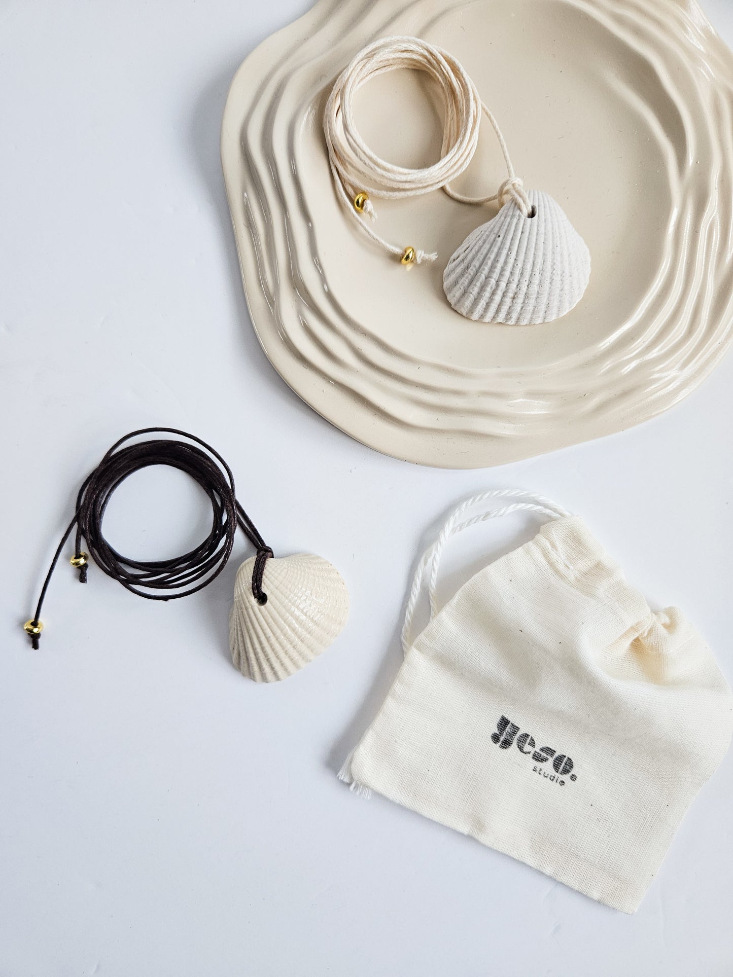 Seashell Necklace - Cockle