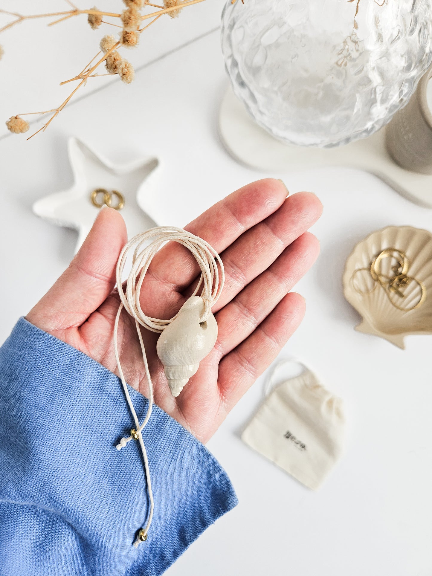 Seashell Necklace - Whelk