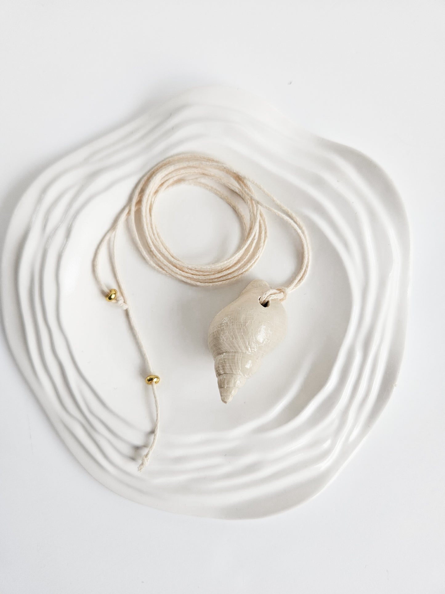 Seashell Necklace - Whelk