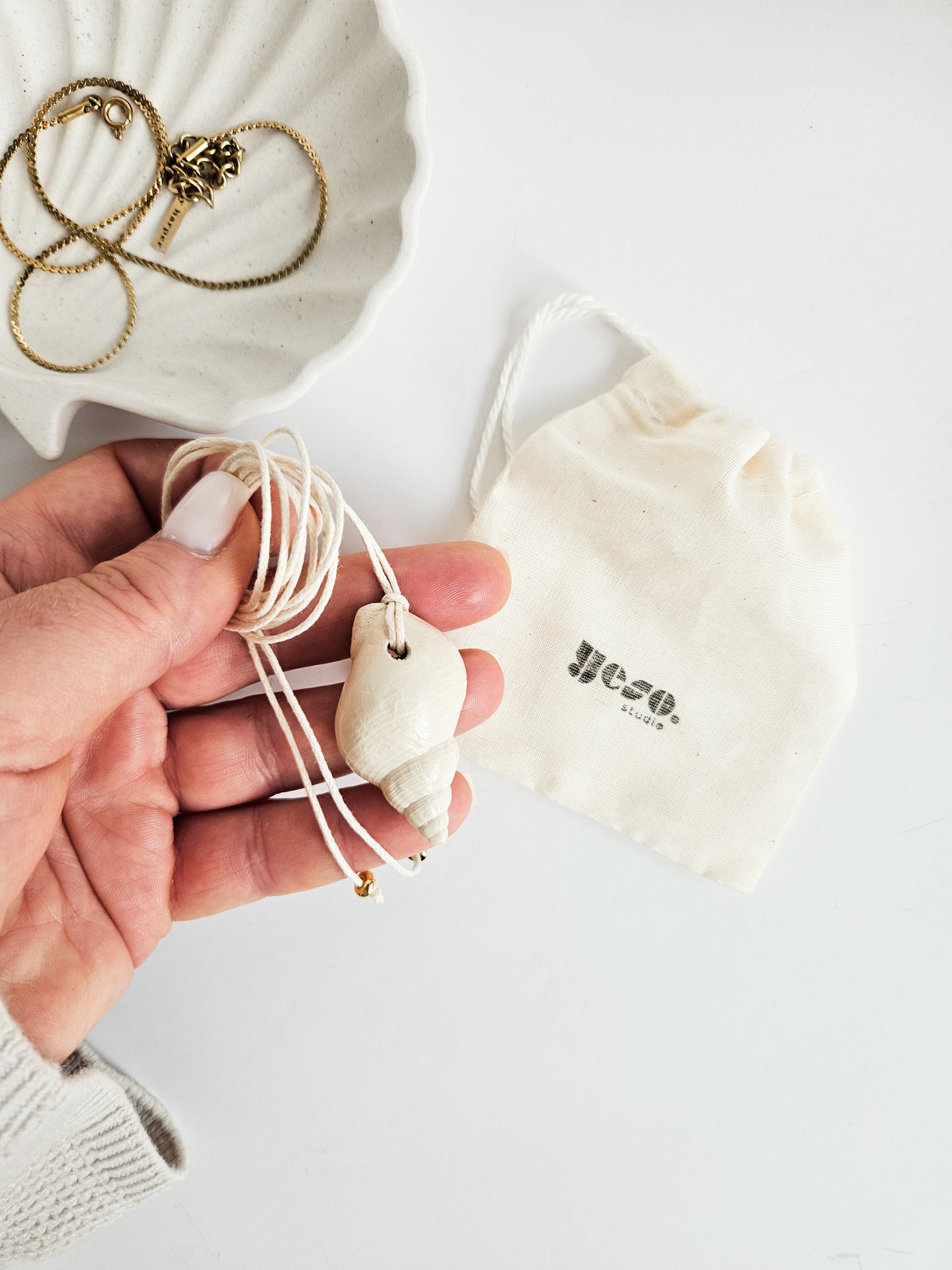 Seashell Necklace - Whelk