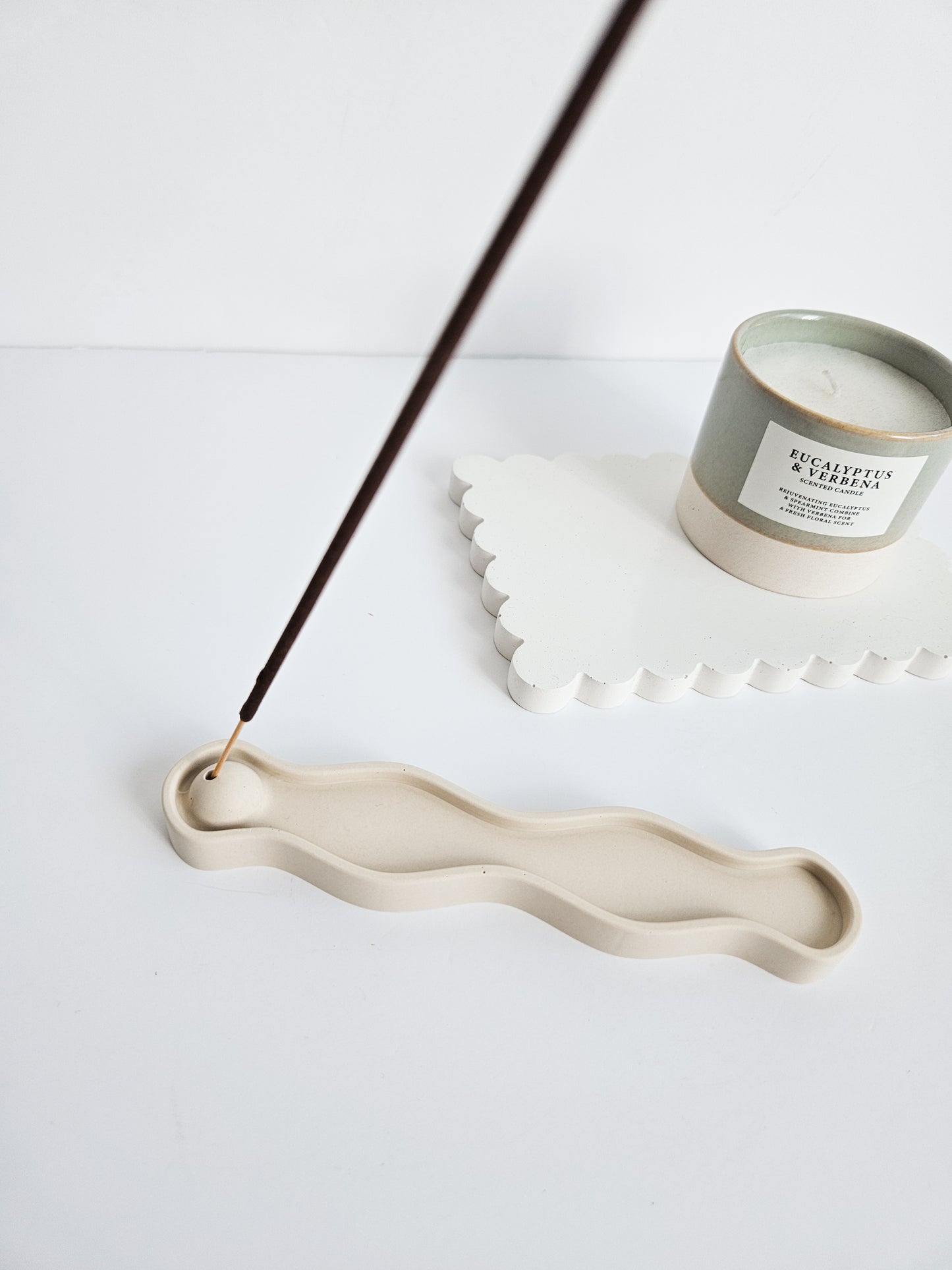 Wavy Incense Holder