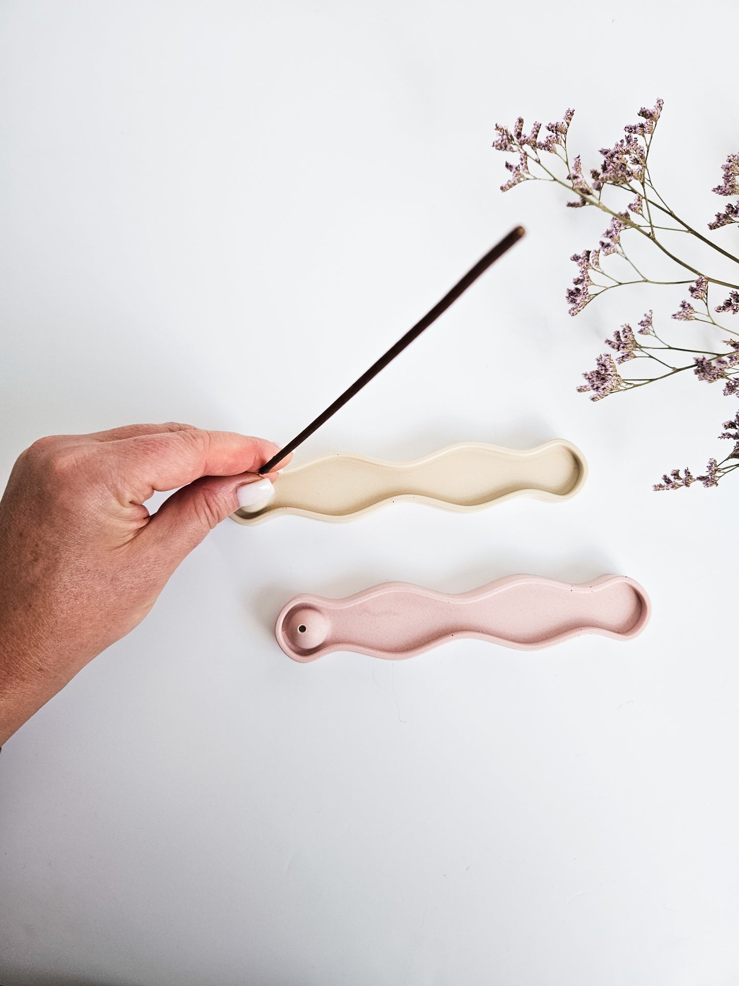 Wavy Incense Holder