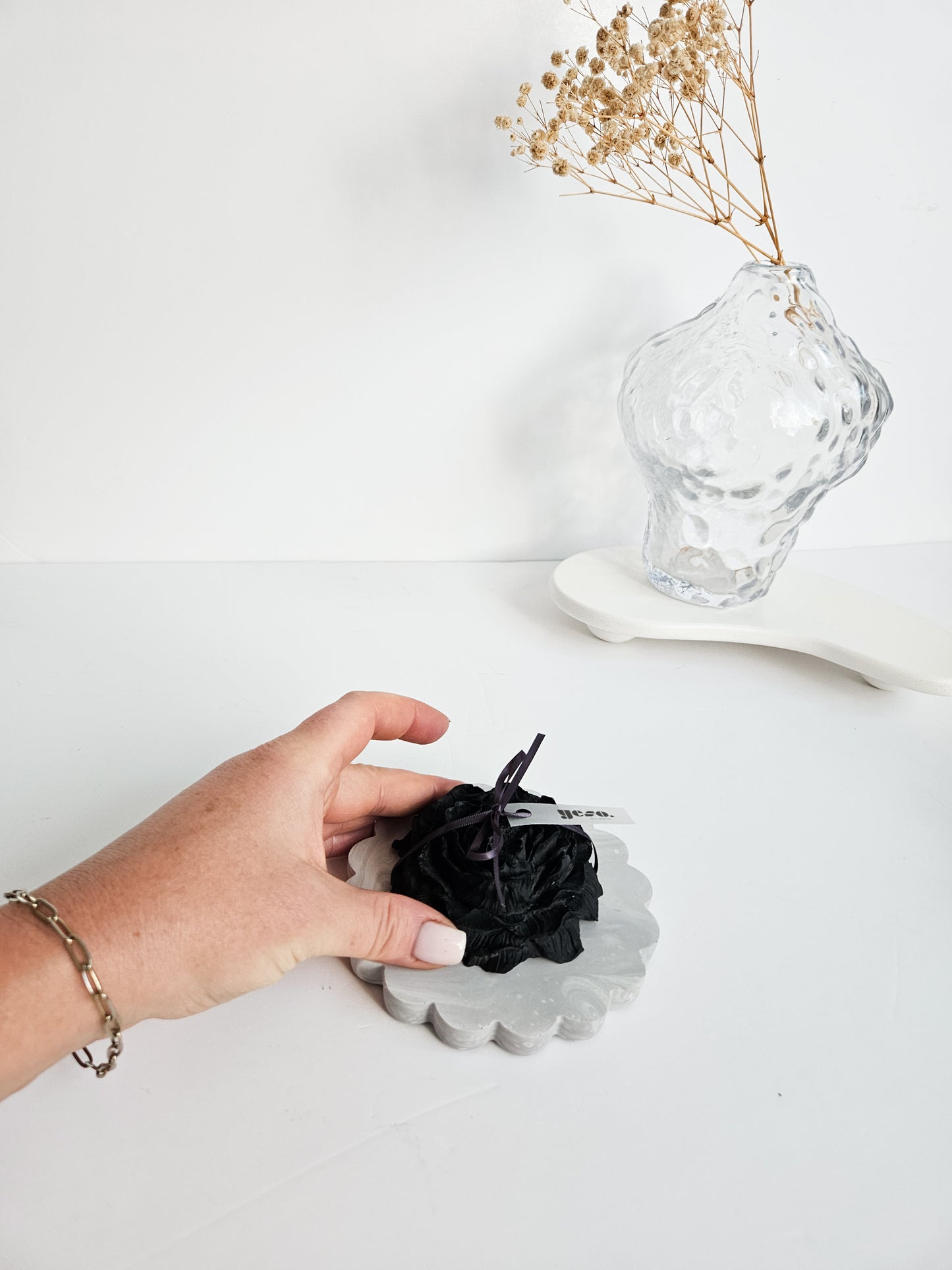 Charcoal Peony Diffuser with Scalloped Coaster in Grey Marble Effect