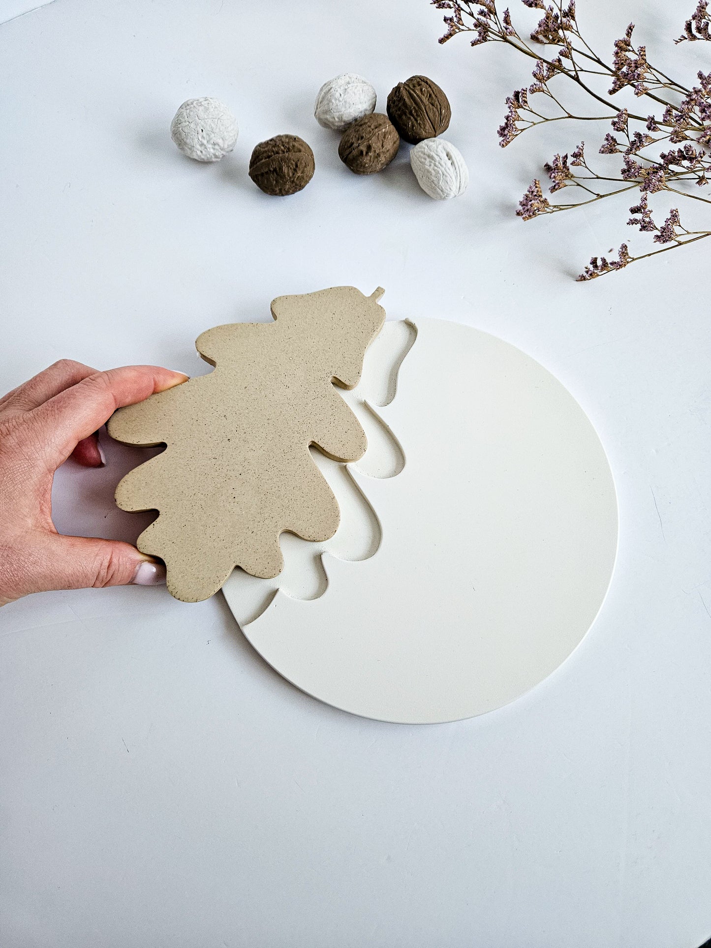 Oak Leaf Nesting Tray and Coaster Set