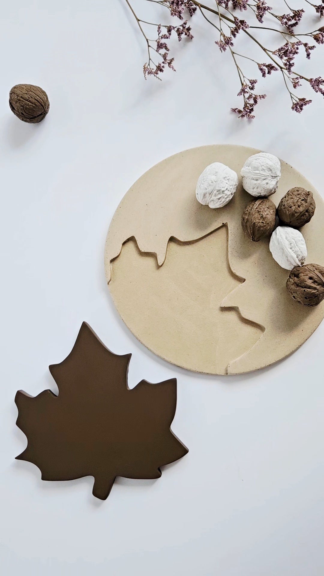 Maple Leaf Nesting Tray and Coaster Set