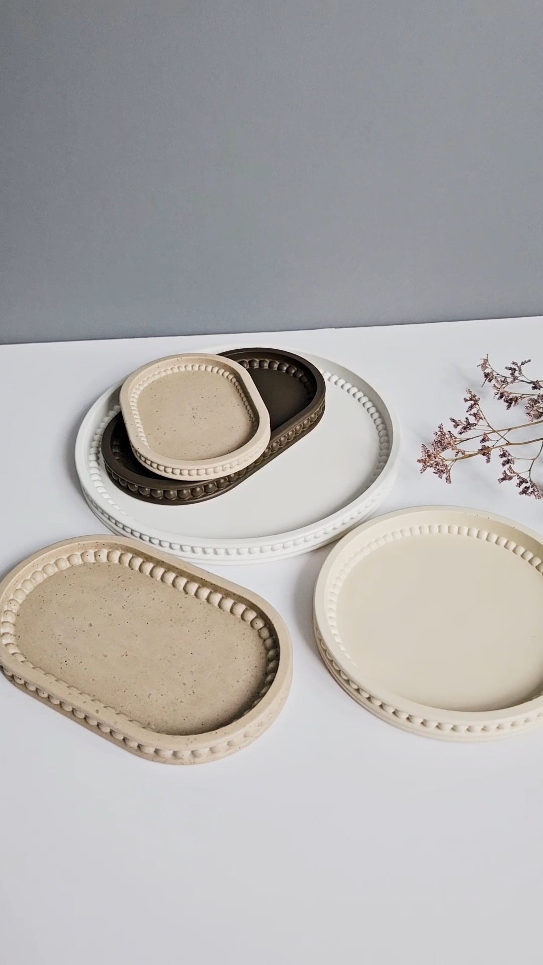 Round Bobbin Beaded Tray Medium