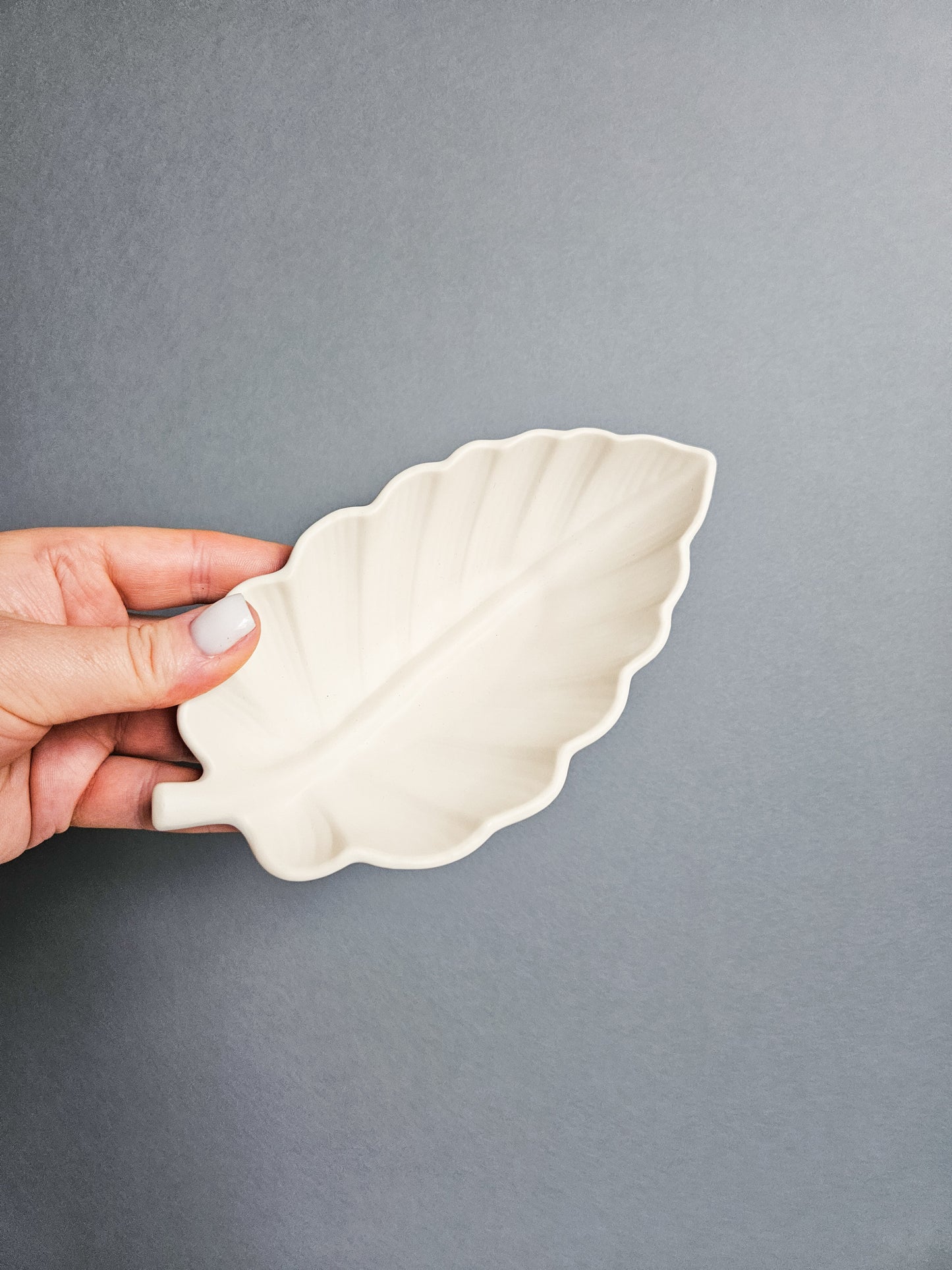 Sweet Chestnut Leaf Trinket Dish