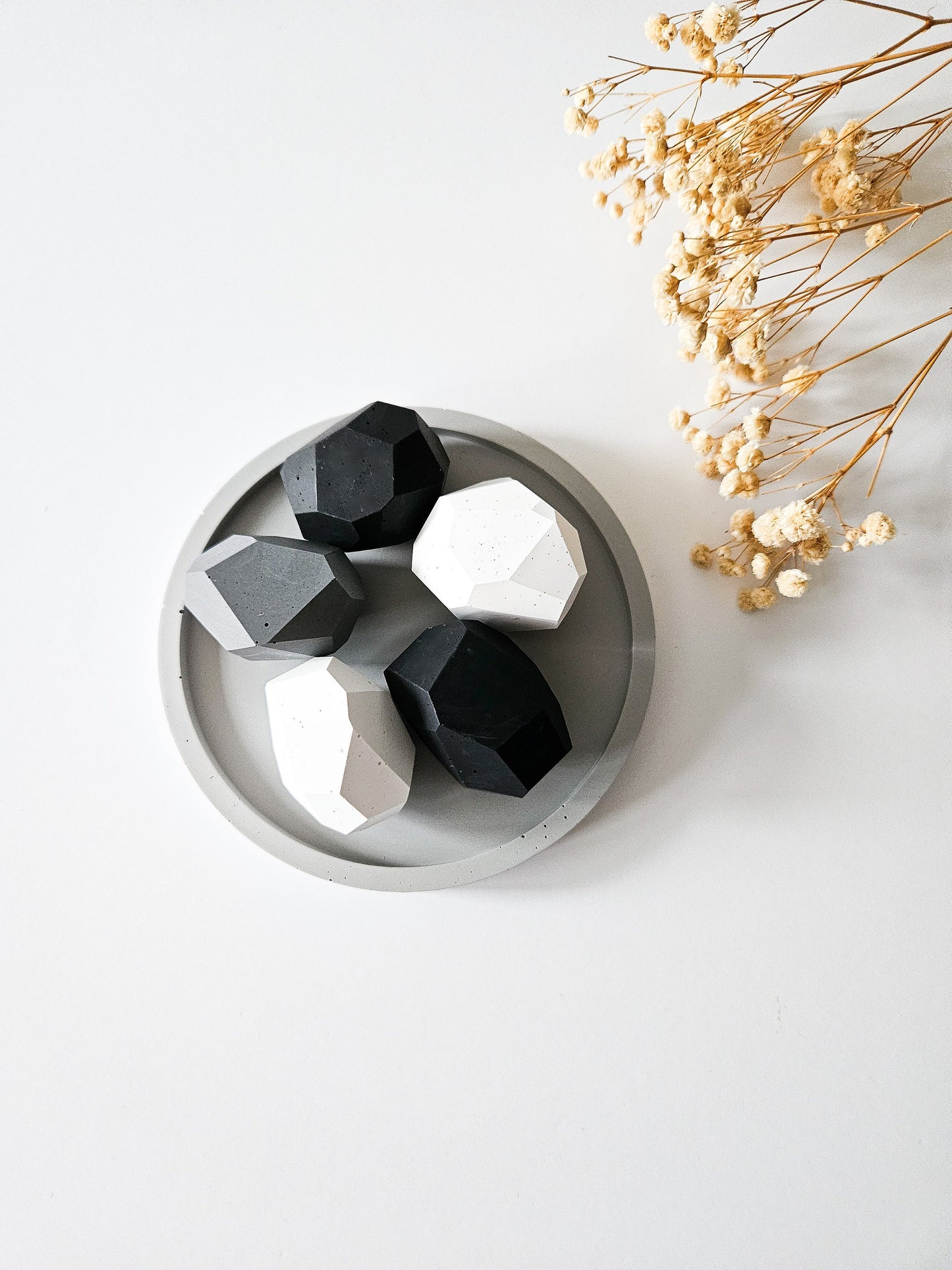 Geometric Stones Essential Oil Diffuser Set