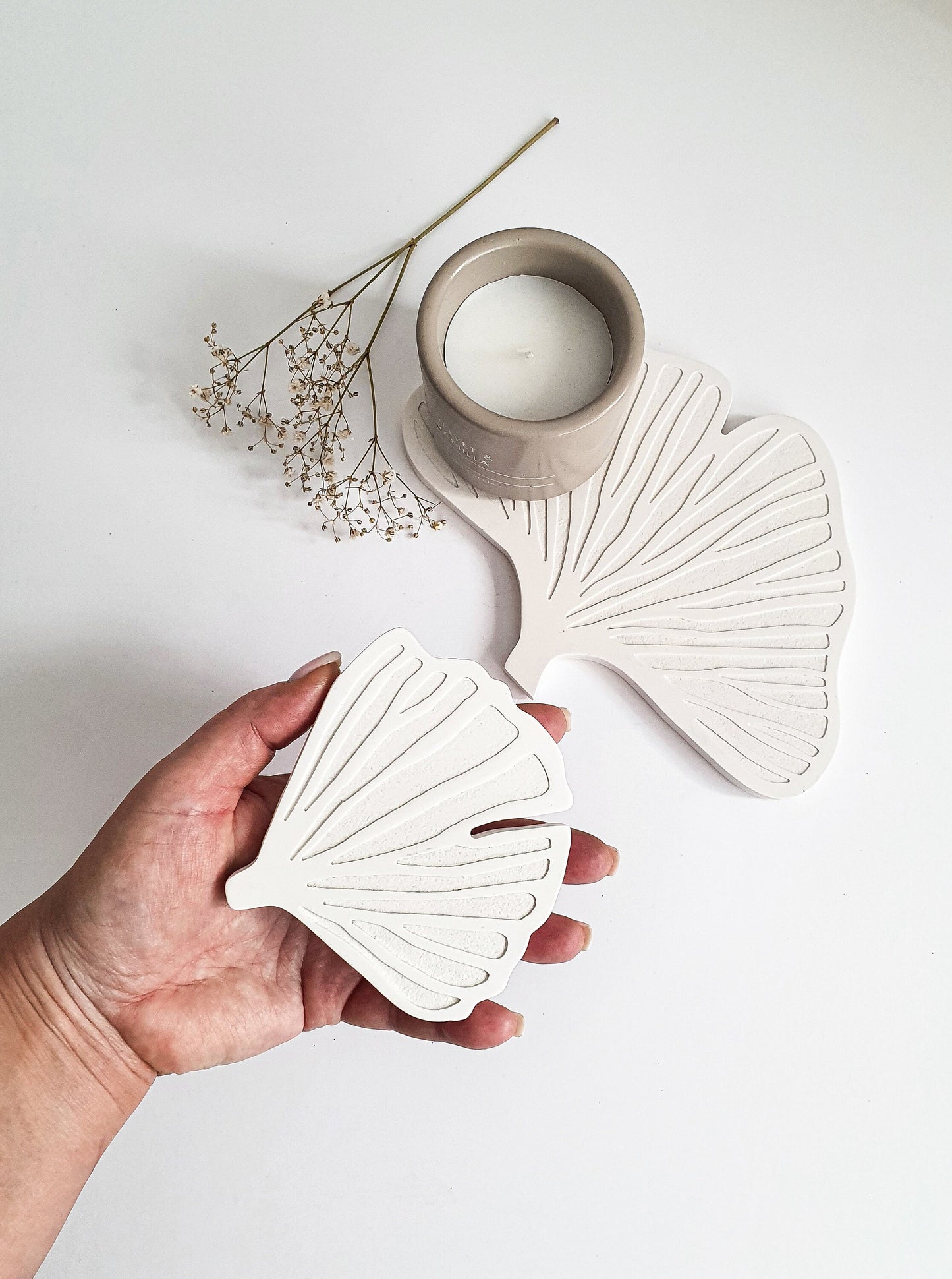 YESOstudio Ginkgo Biloba Leaf-Shaped Display Tray and Coaster