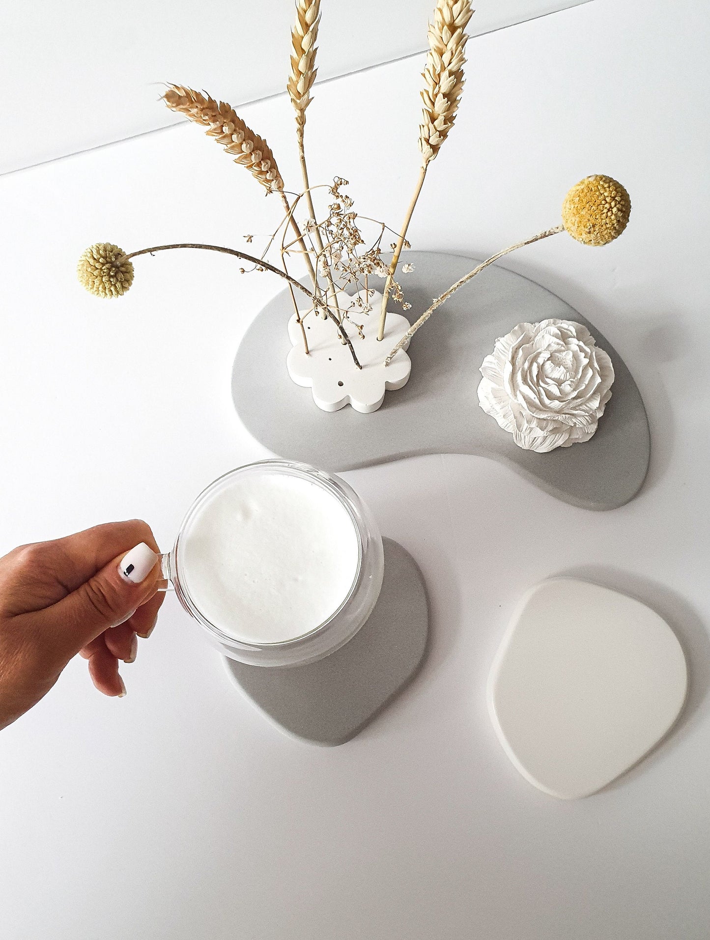 YESOstudio Unique Organic Bean-shaped Tray and Pebble Drink Coasters