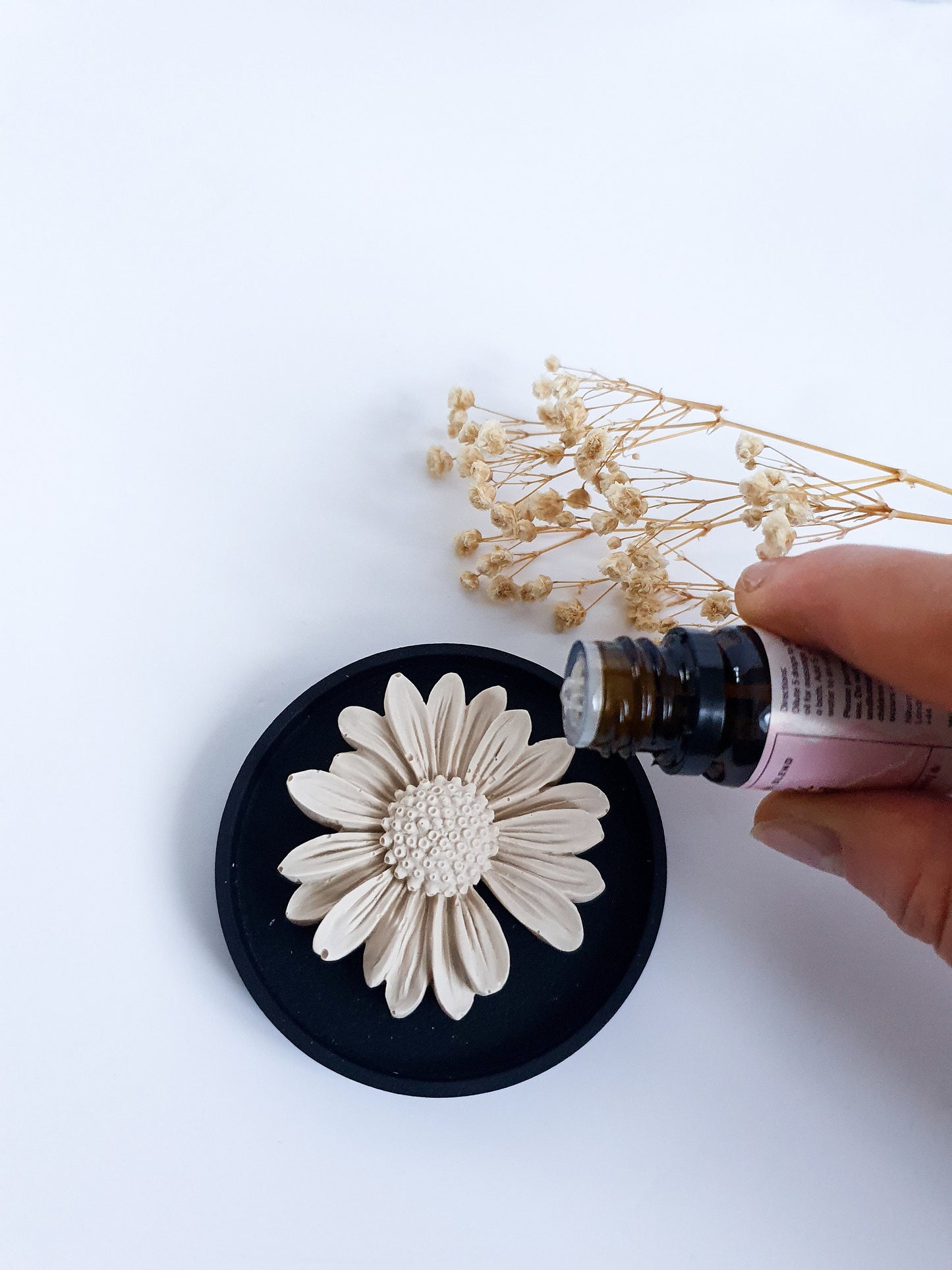Daisy Essential Oil Diffuser
