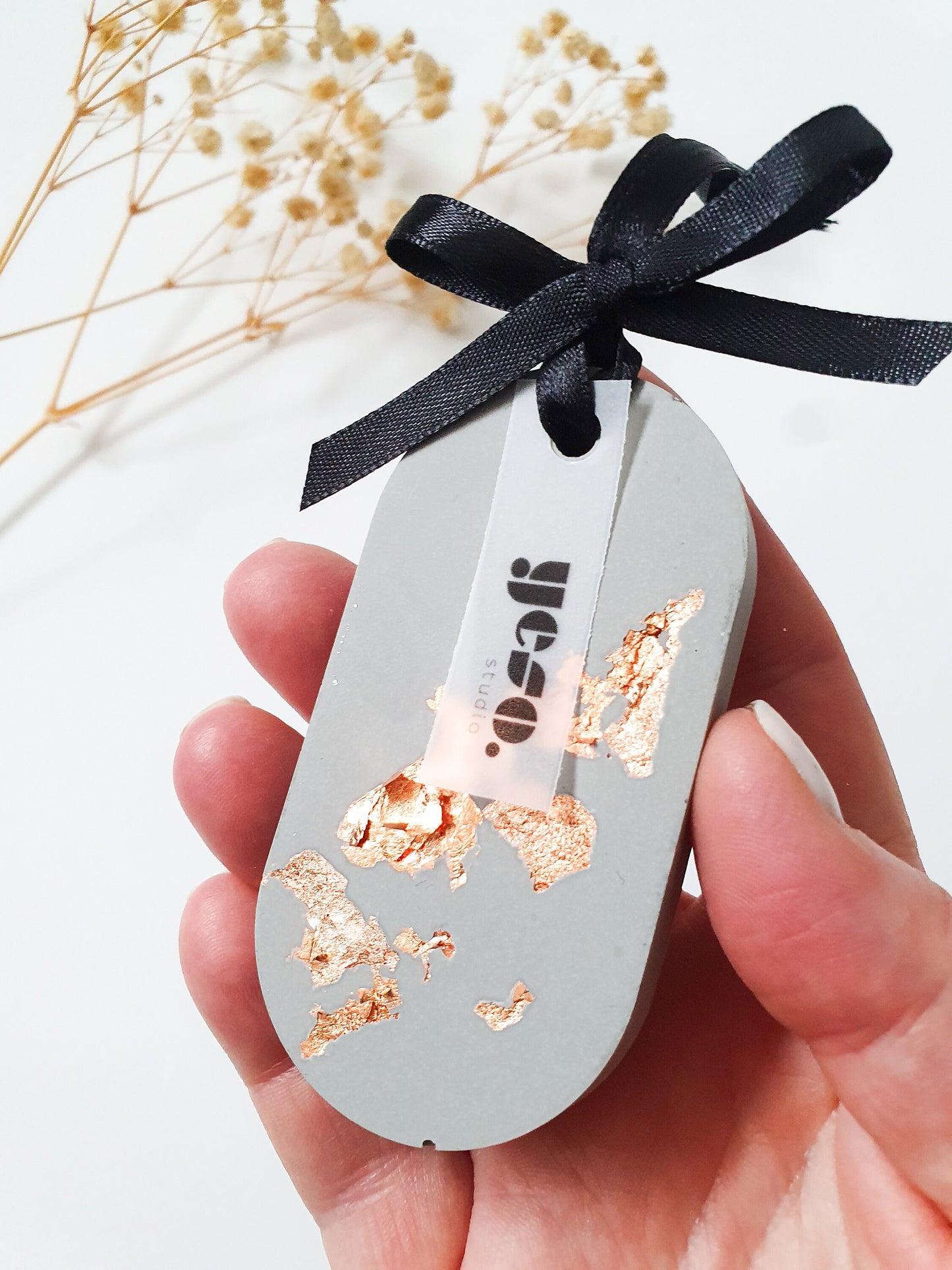 YESOstudio Handcrafted Rose Gold Aroma Stone Tag Diffuser