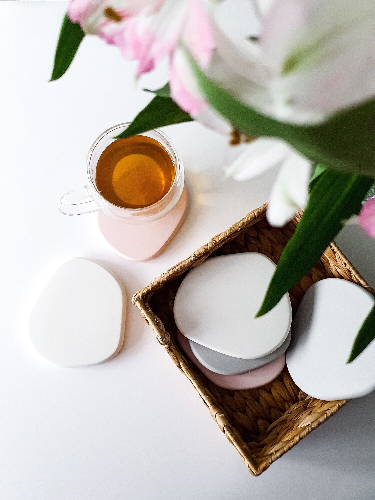 YESOstudio Original Pebble-Shaped Coaster